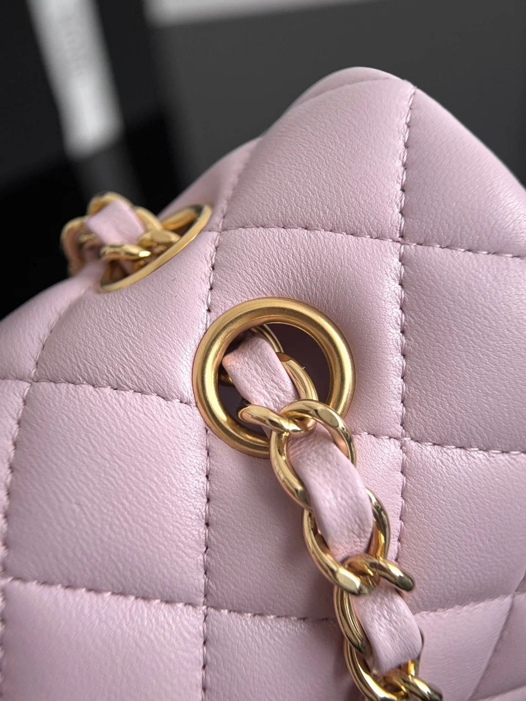 Chan cf25 chain shoulder bag