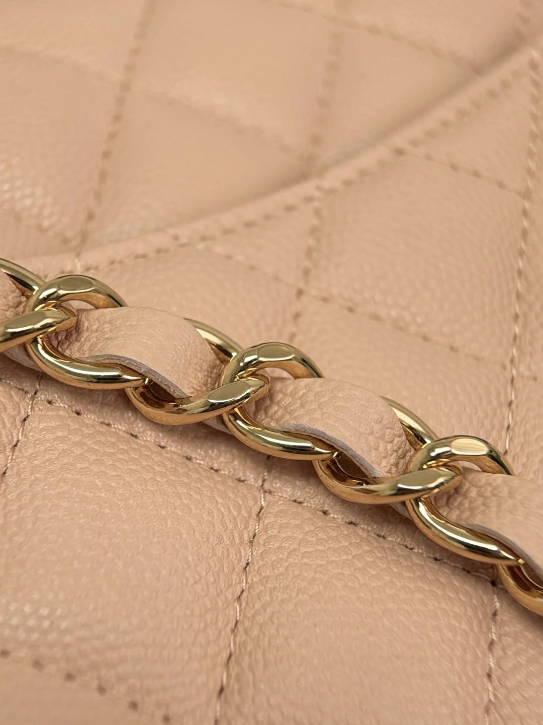 Chan cf25 chain shoulder bag