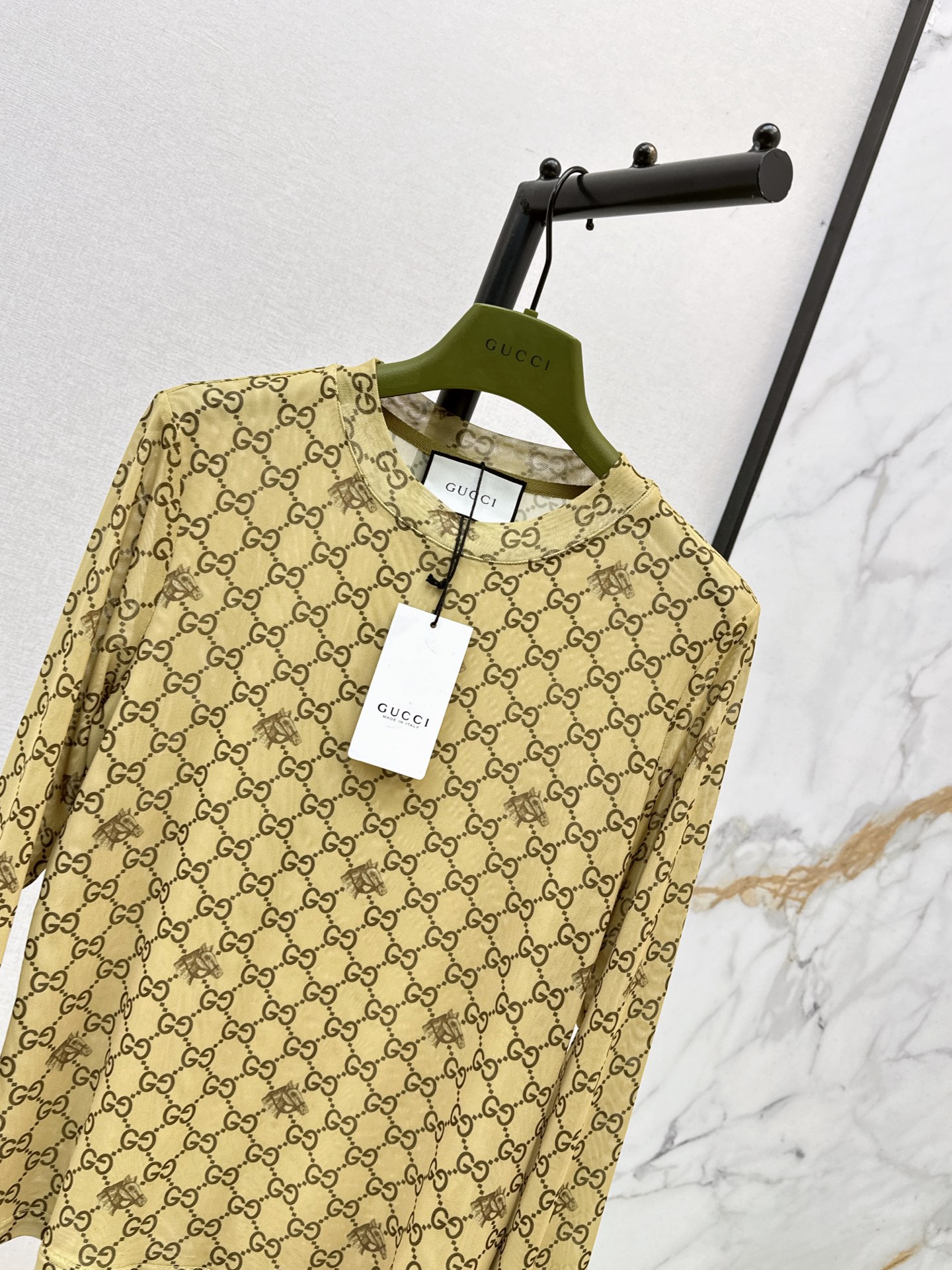 Guc 26fw print mesh basic tee