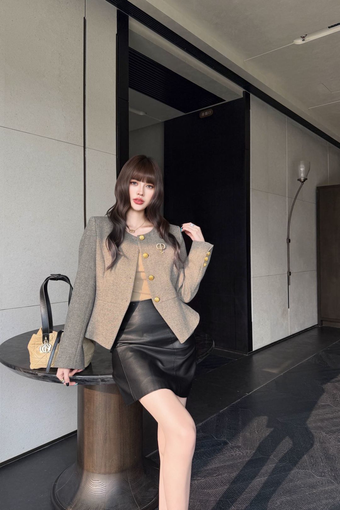 CD 26fw tweed peplum jacket