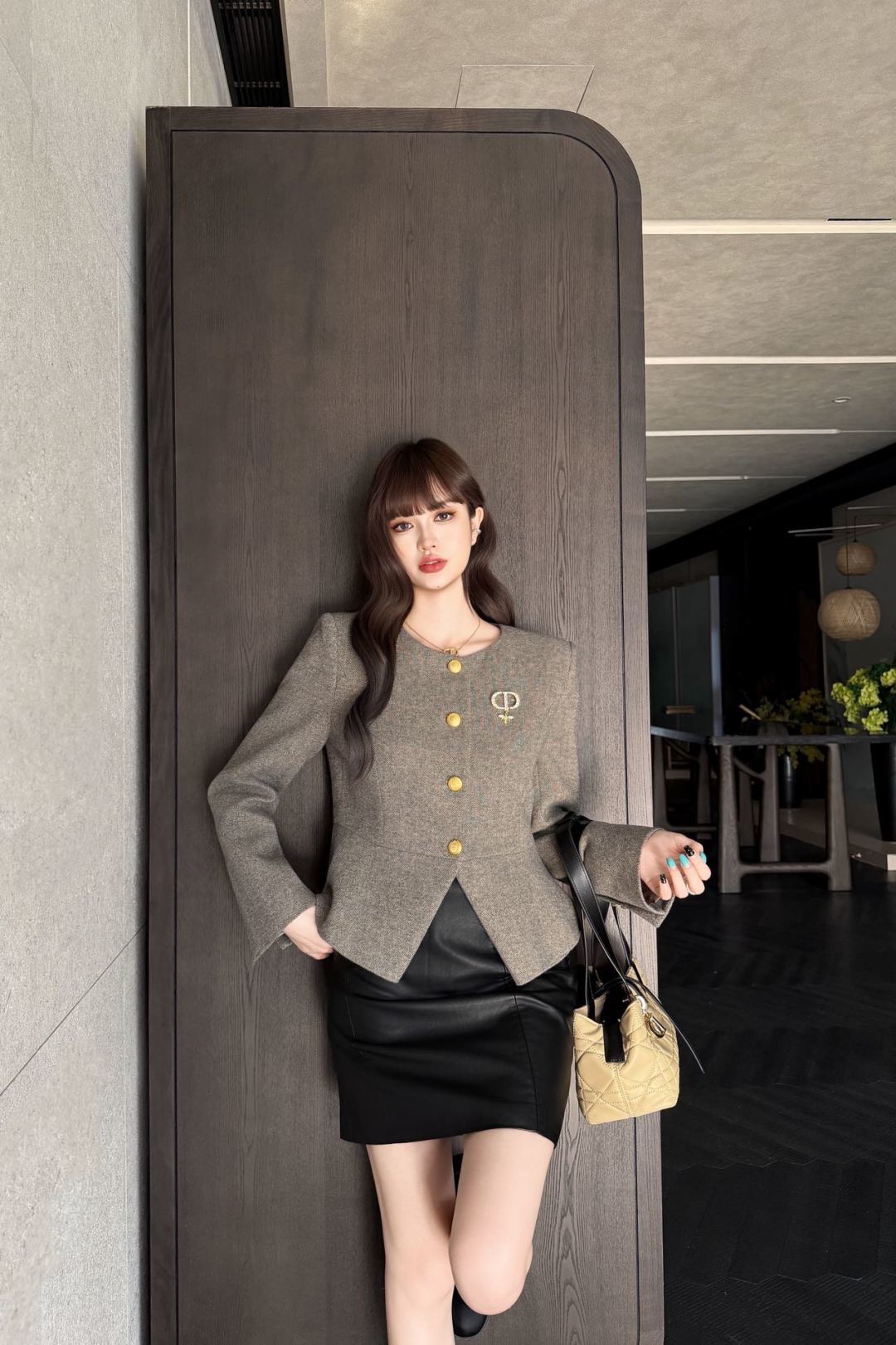 CD 26fw tweed peplum jacket