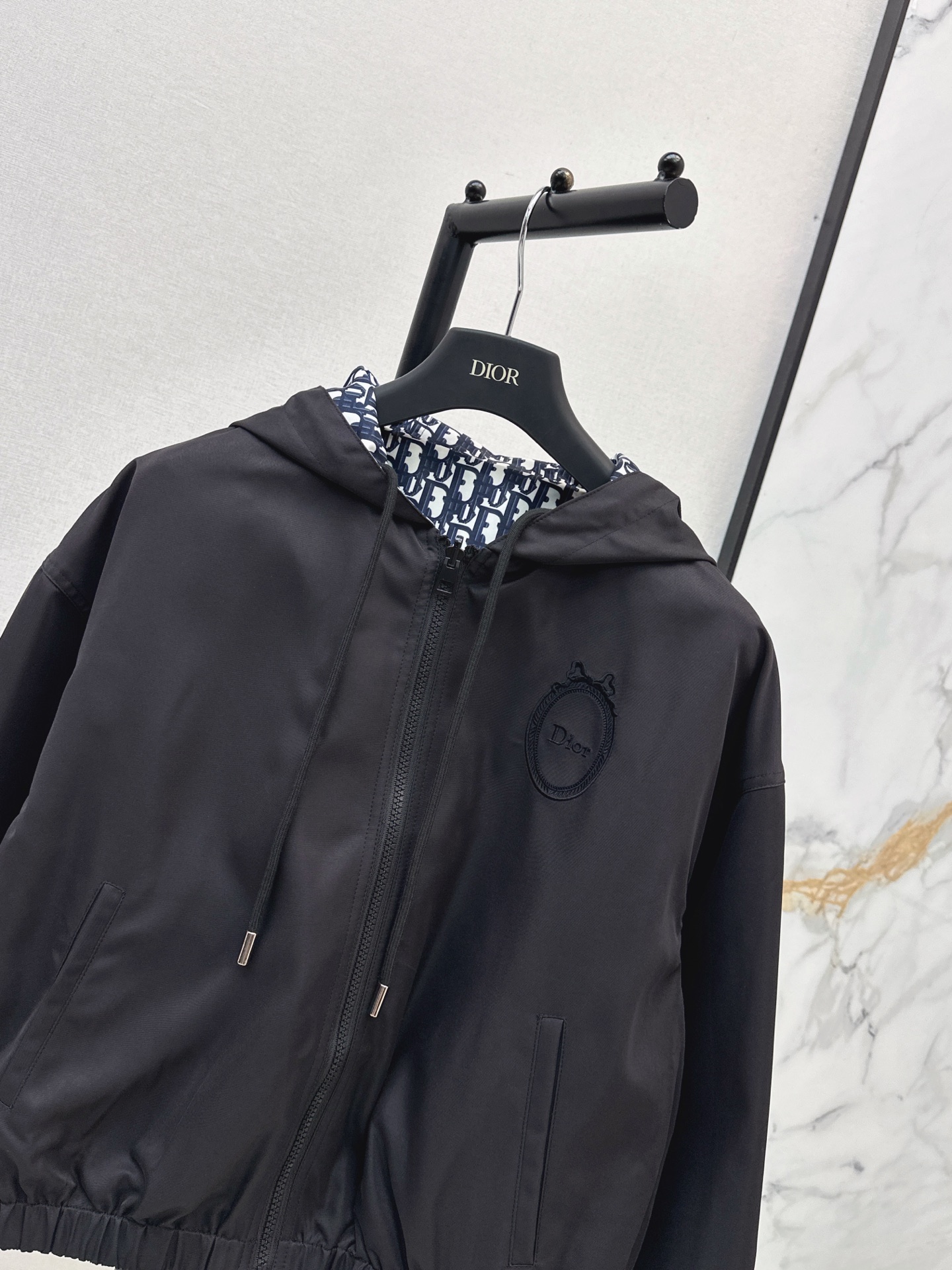 CD 26fw eversible hooded jacket
