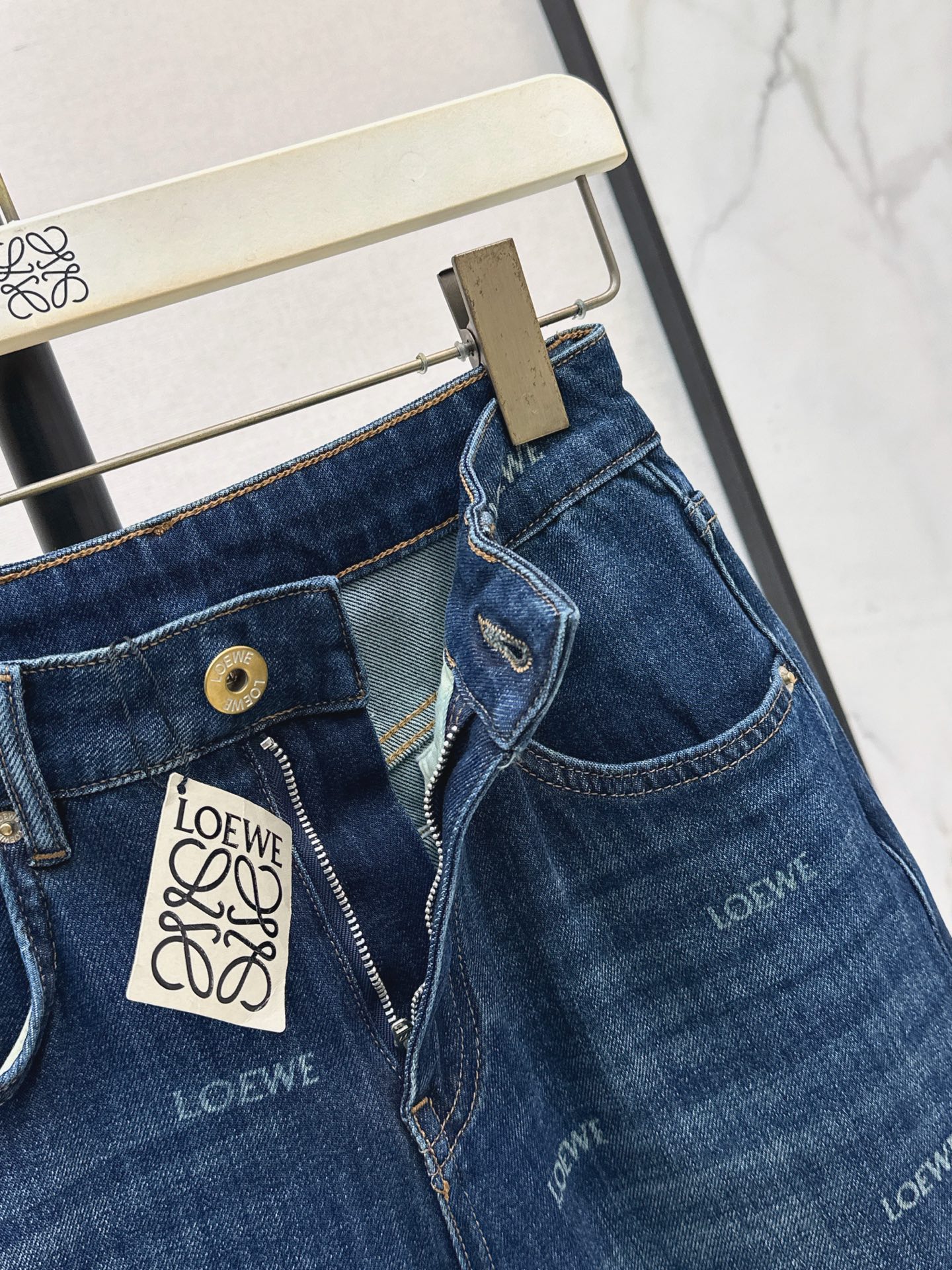 Loe 26fw straight-leg jeans