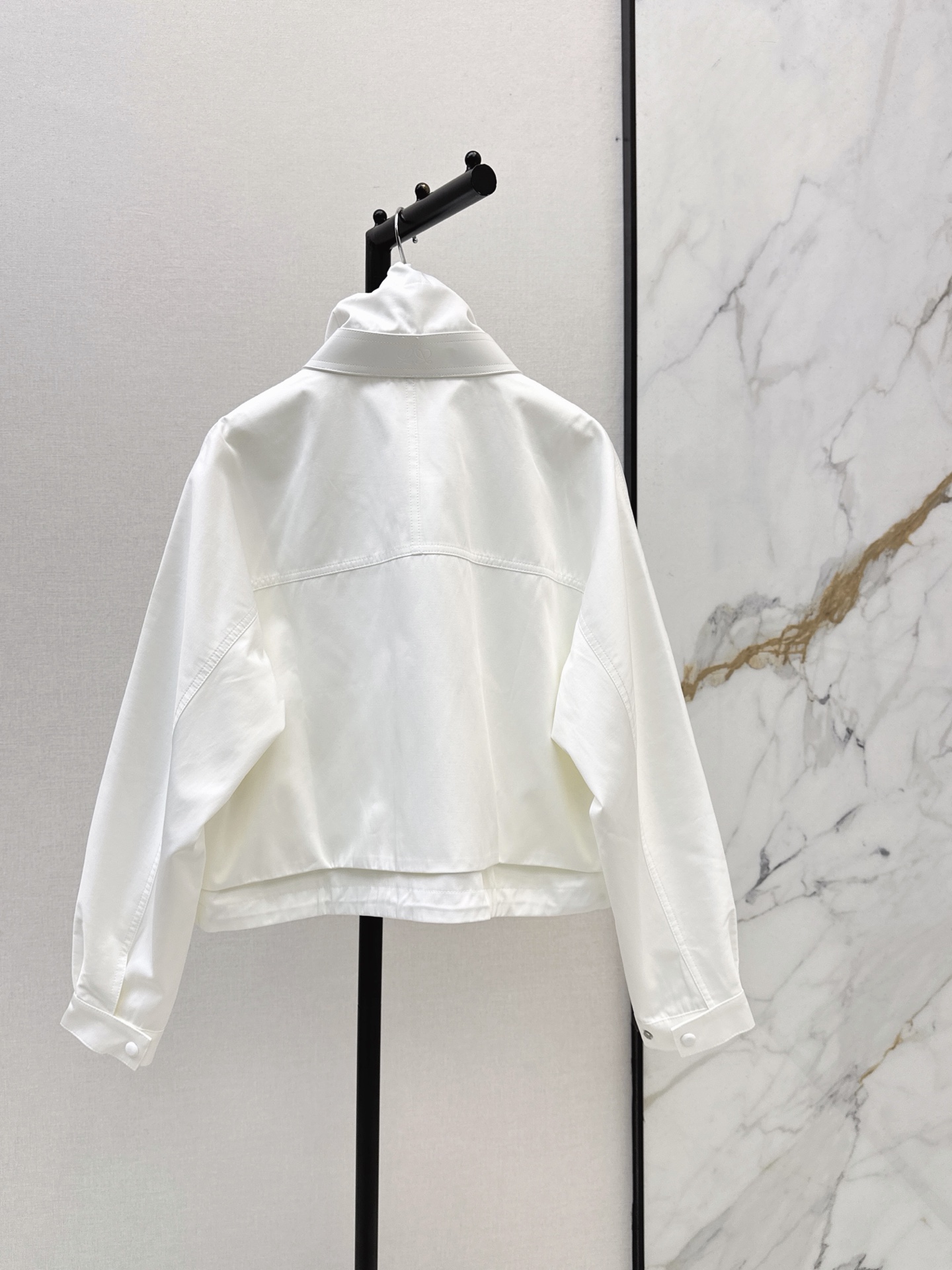 Loe 26FW Cropped Denim Jacket