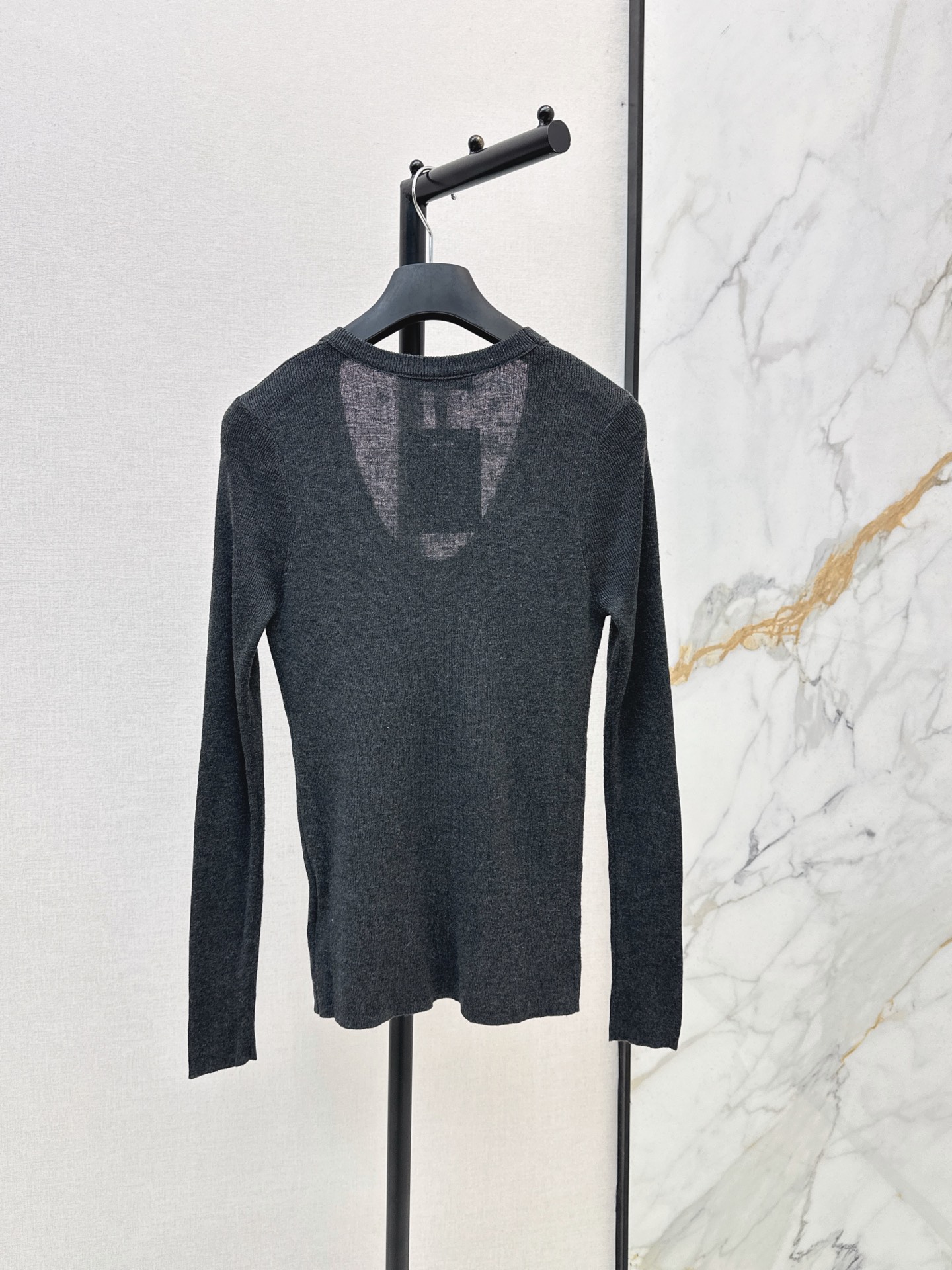 CD 26fw U-neck knit basic tee