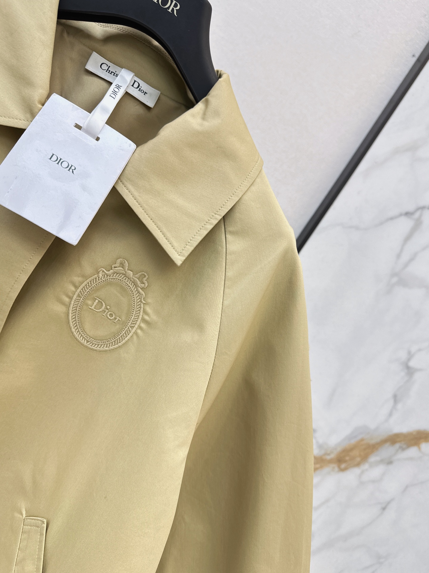 CD 26fw cropped jacket