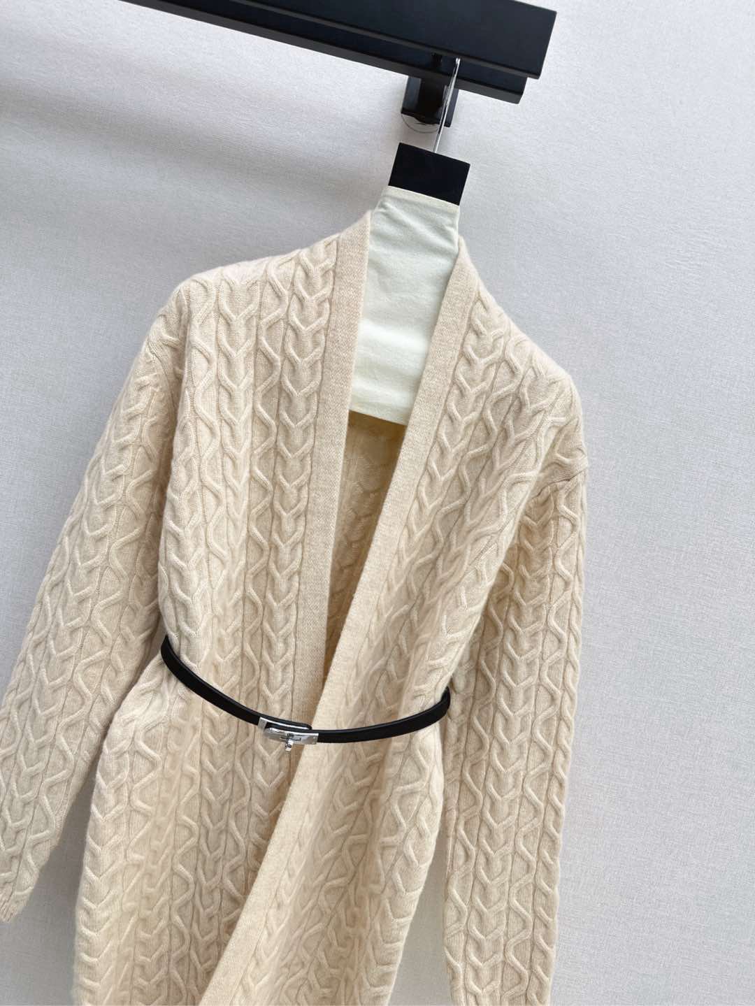 Her 26fw belted cardigan