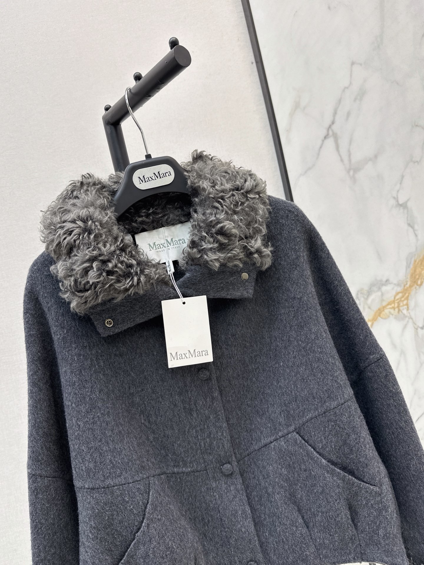 Max 26fw fur-trim woolen jacket
