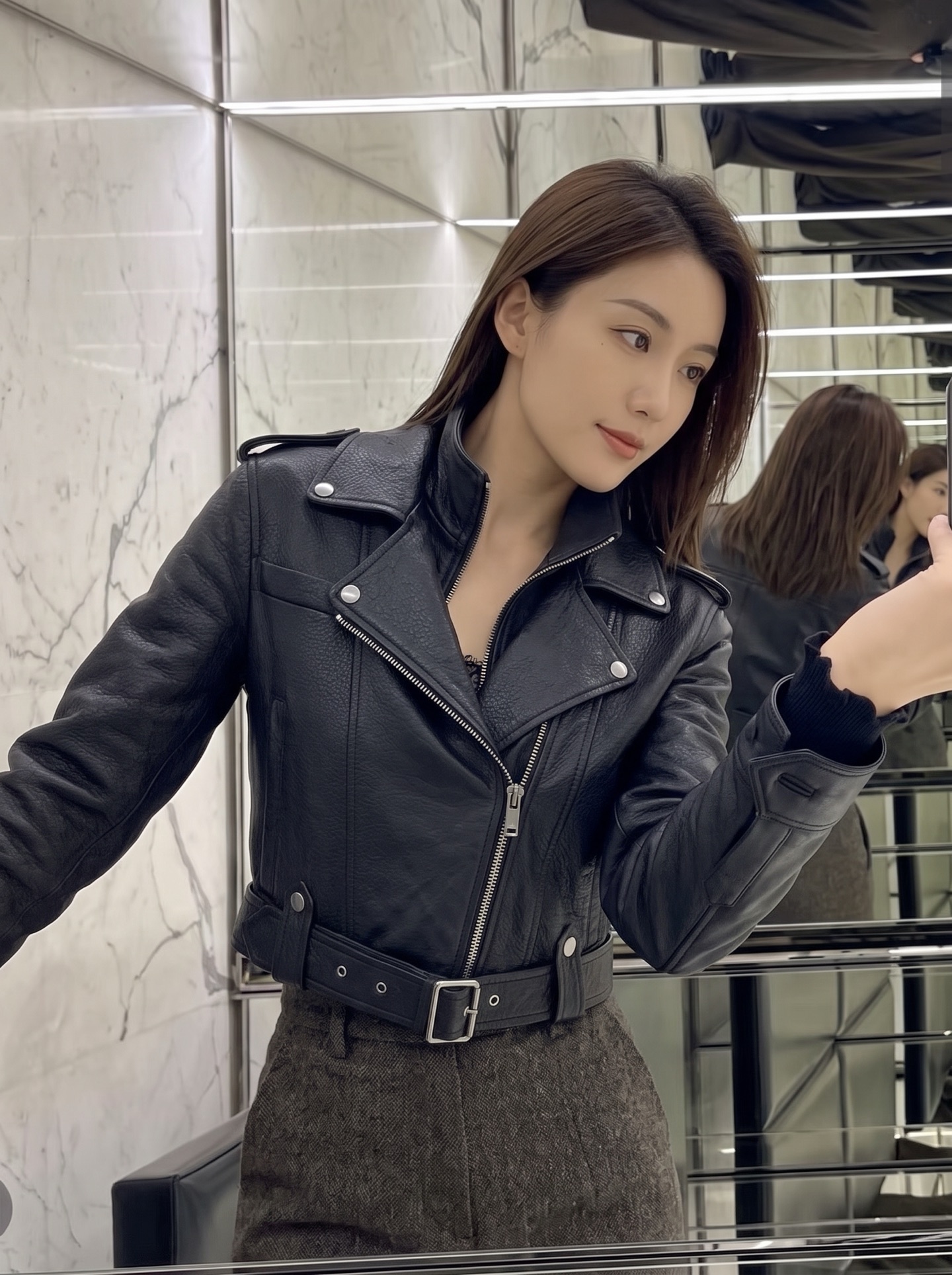 Sain 26fw cropped moto leather jacket