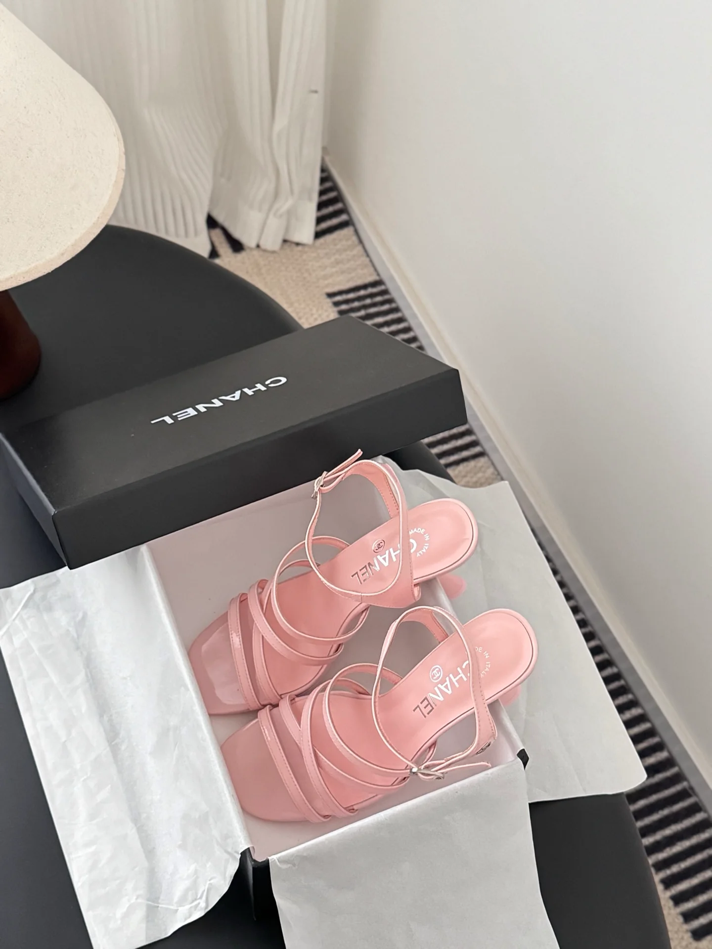 Chan 25fw high heel sandals