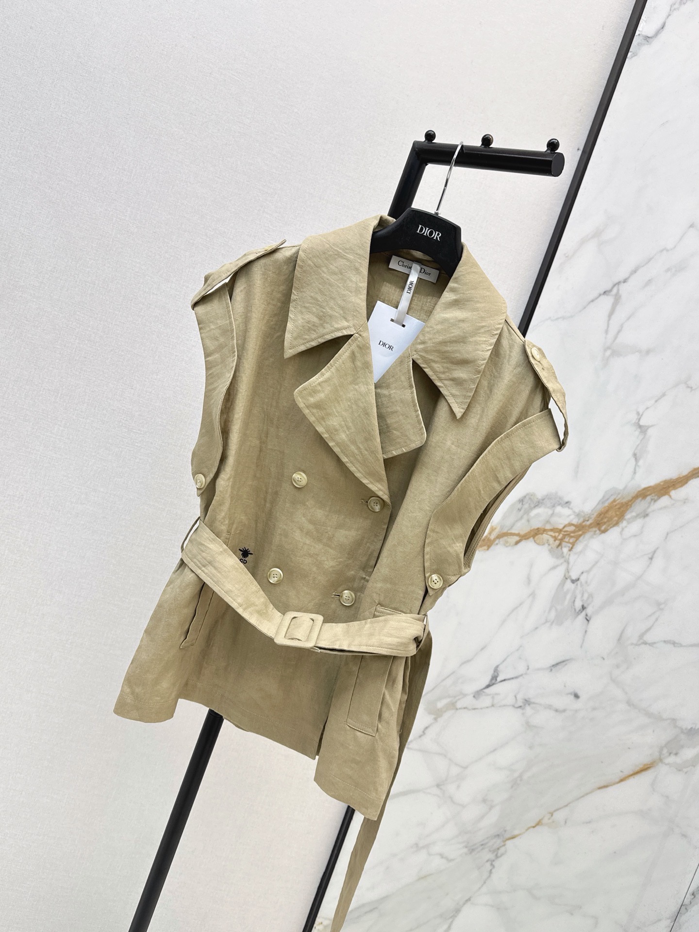 CD 26ss belted vest
