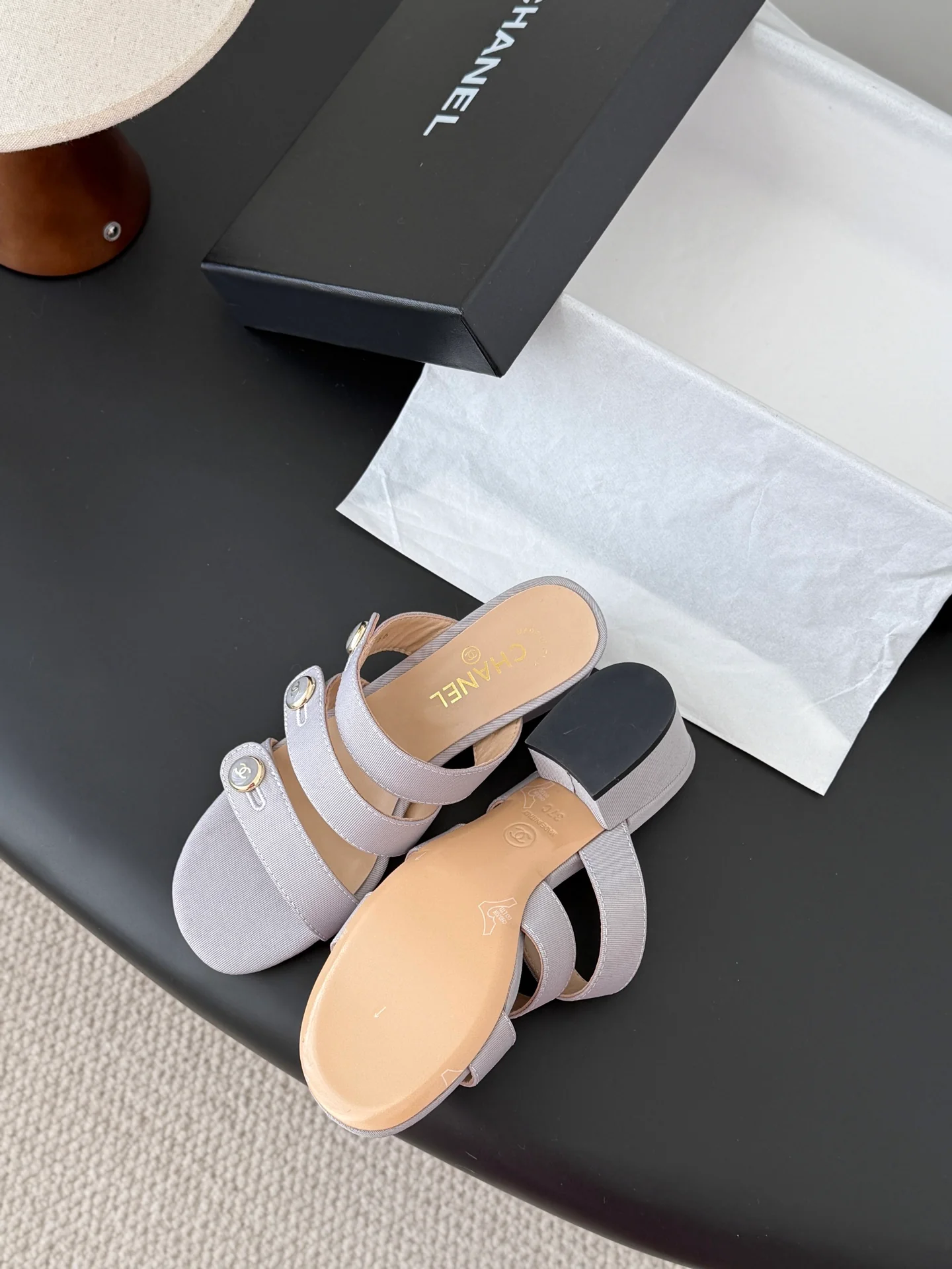 Chan 26ss sandals