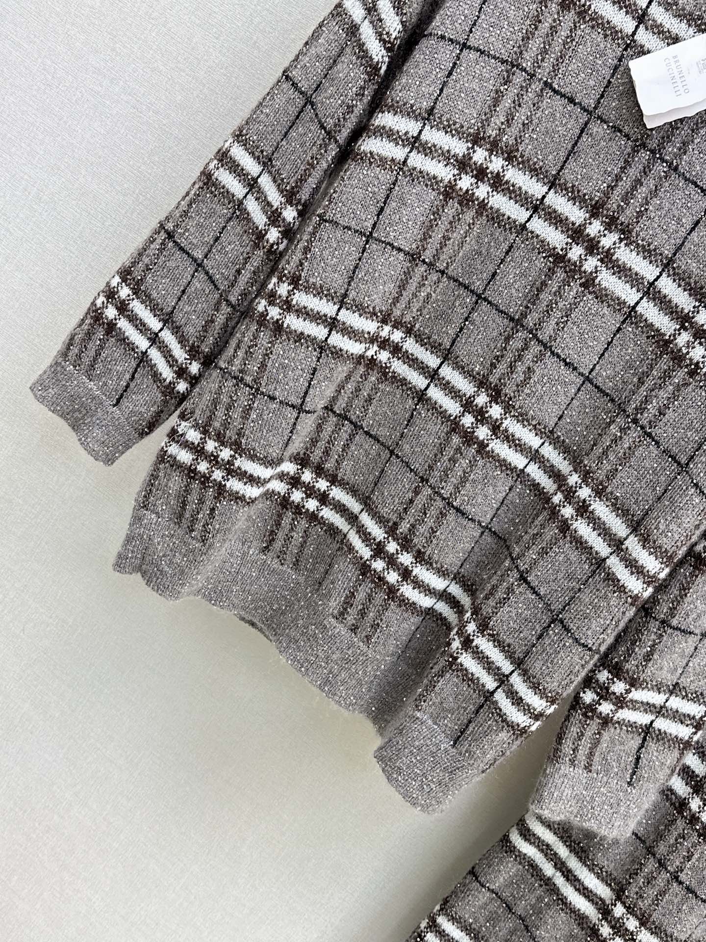 Brun 26fw check sweater skirt sets