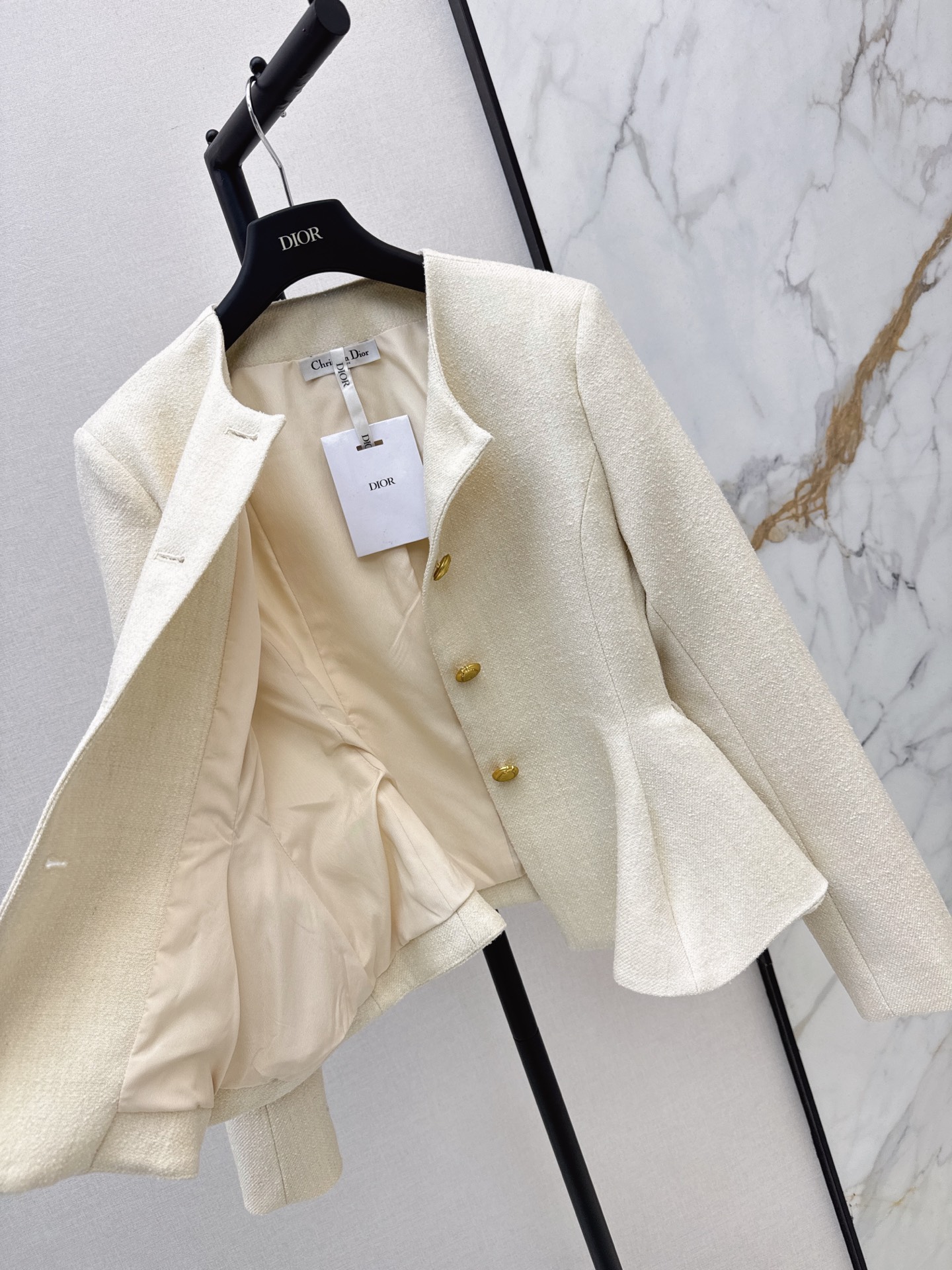 CD 26fw collarless peplum jacket
