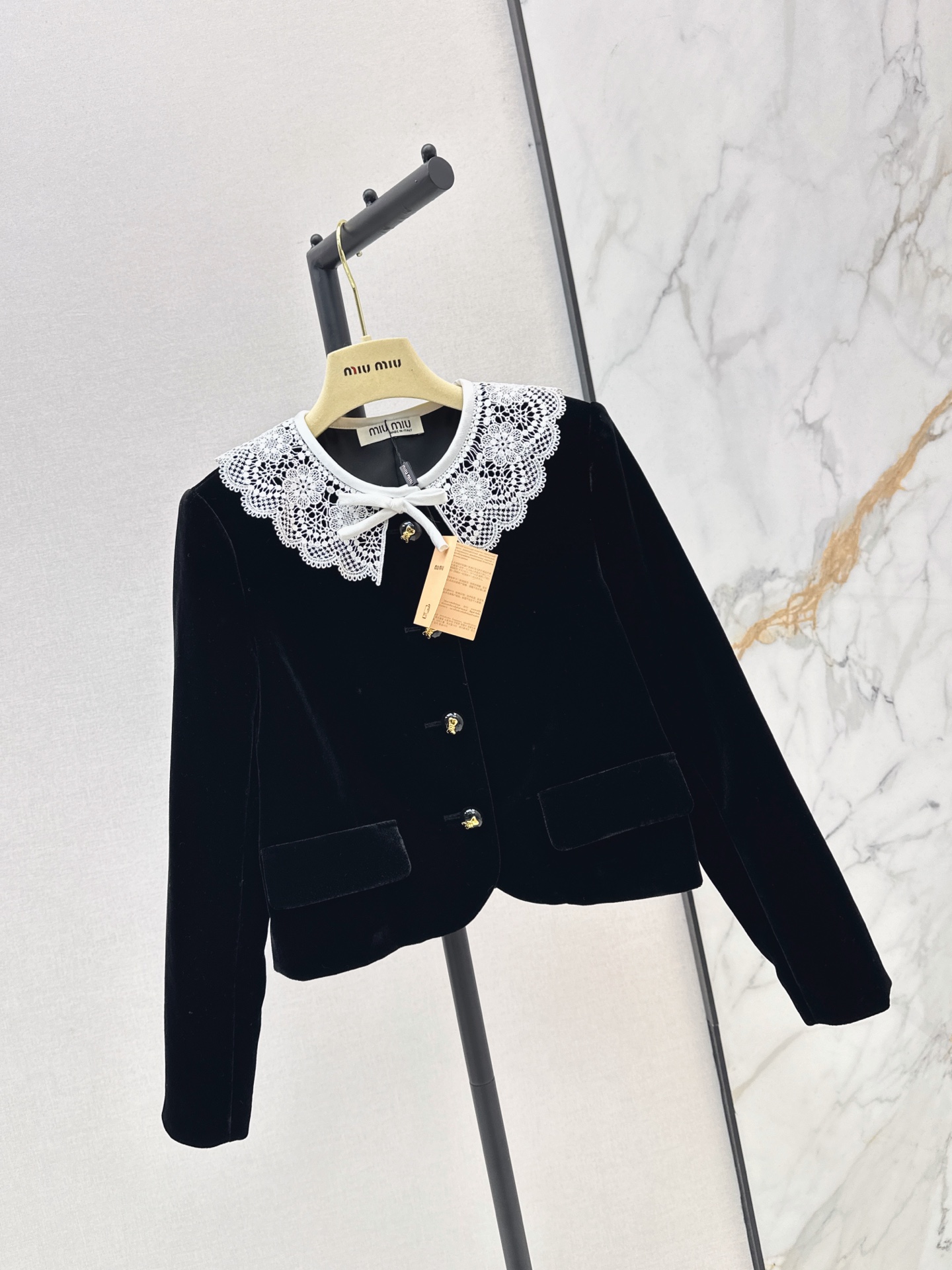 Miu 26fw velvet lace collar jacket