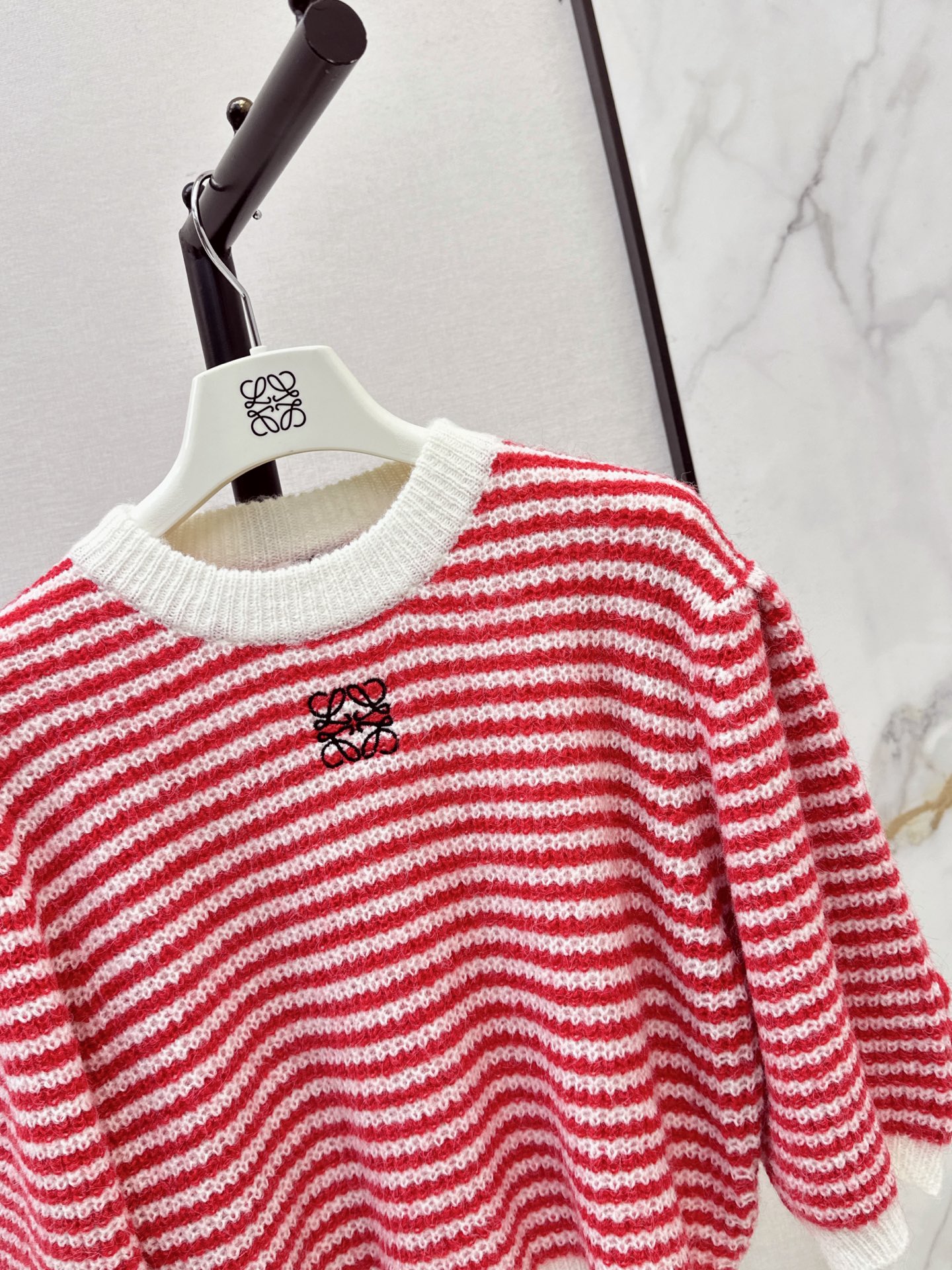 Loe 26fw stripe cropped knitwear