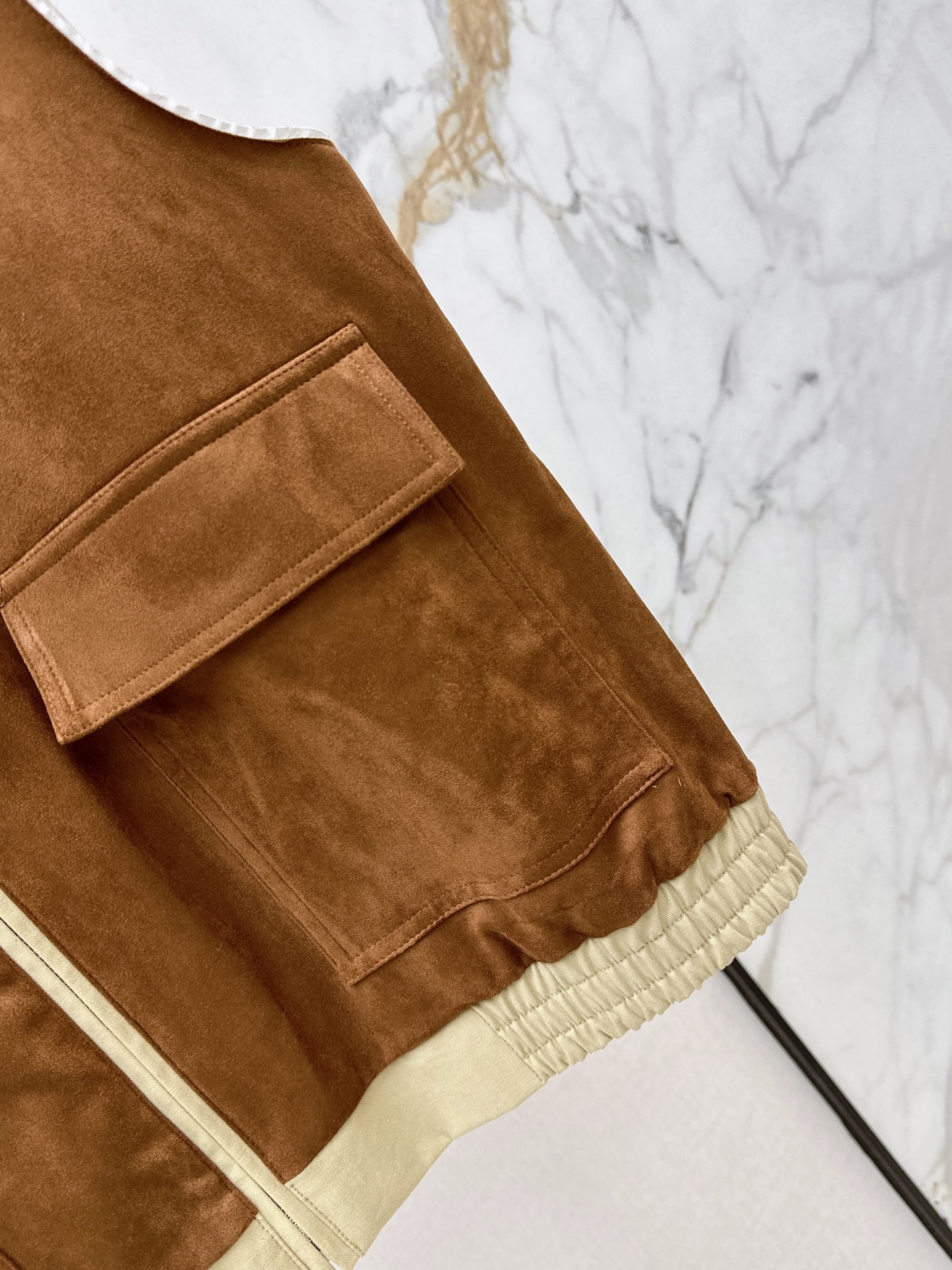 Miu 26fw suede-effetc vest jacket