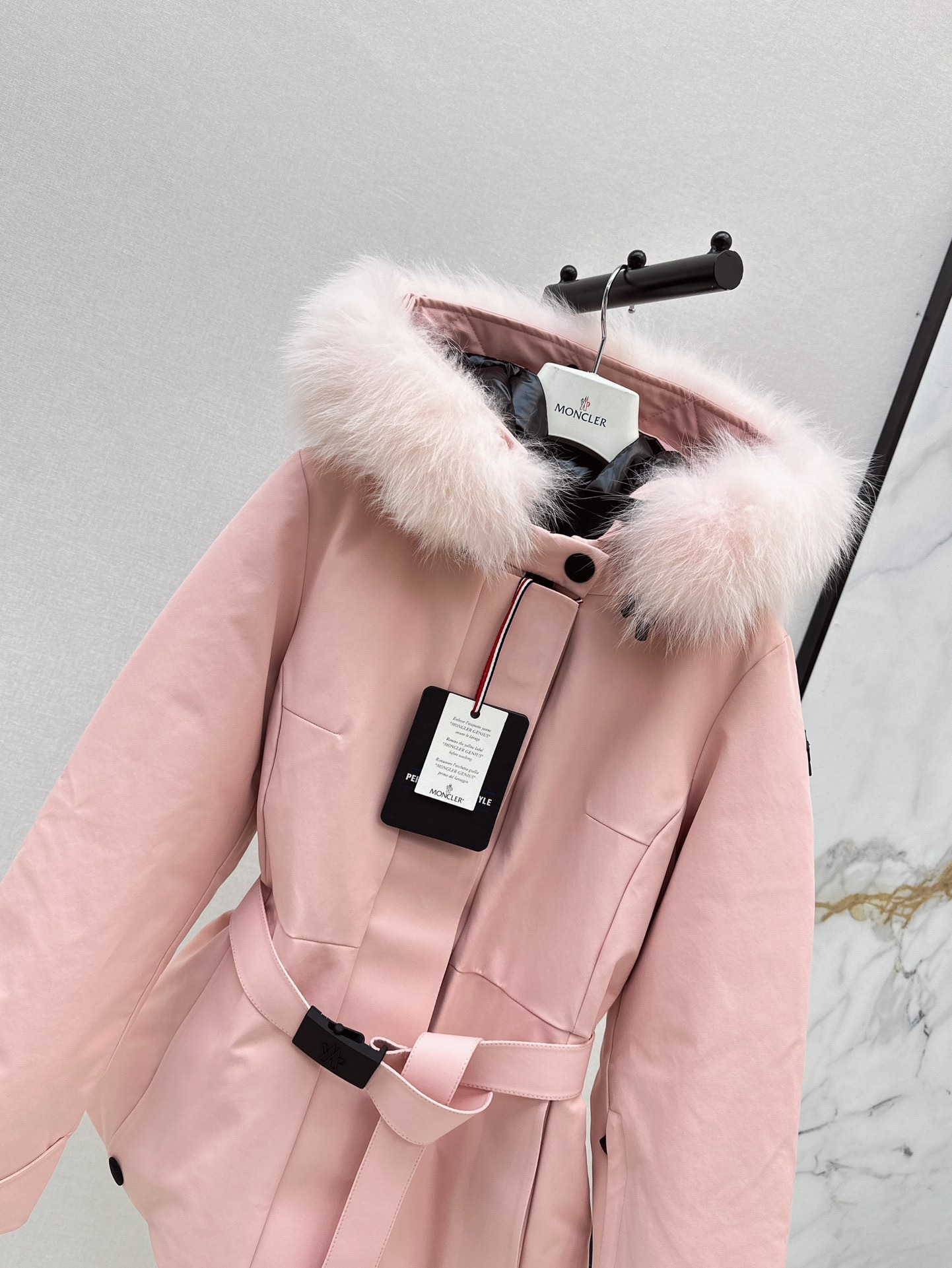 Monc 26fw hooded ski down jacket
