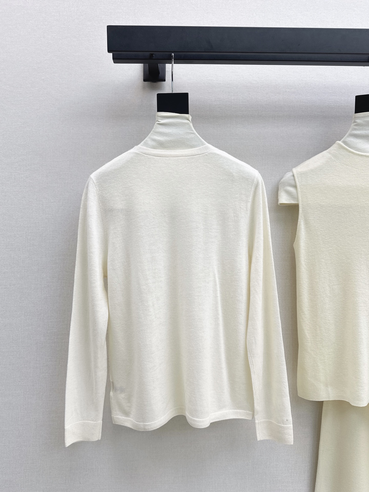 Her 26fw knit vest cardigan pants sets