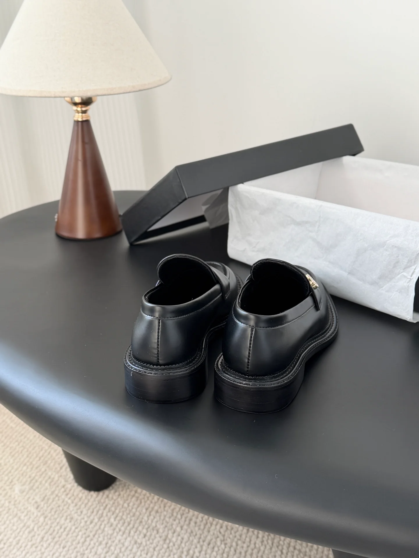 Chan 26C loafers shoes