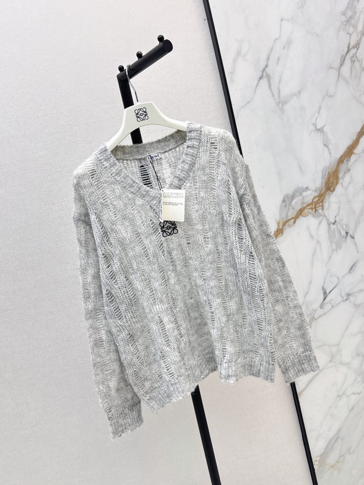 Loe 26fw hollow knit sweater