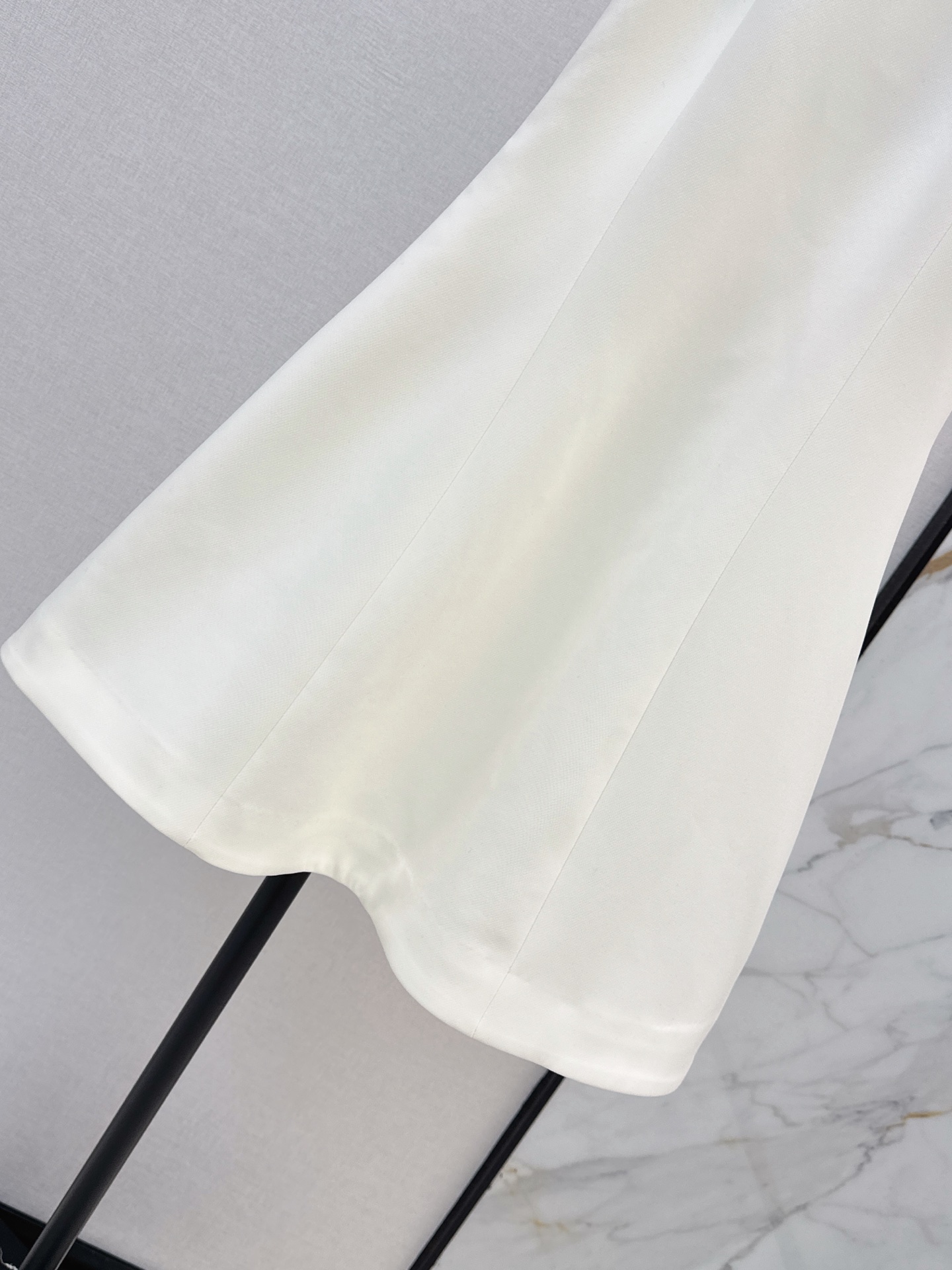 Valen 26fw halter neck dress