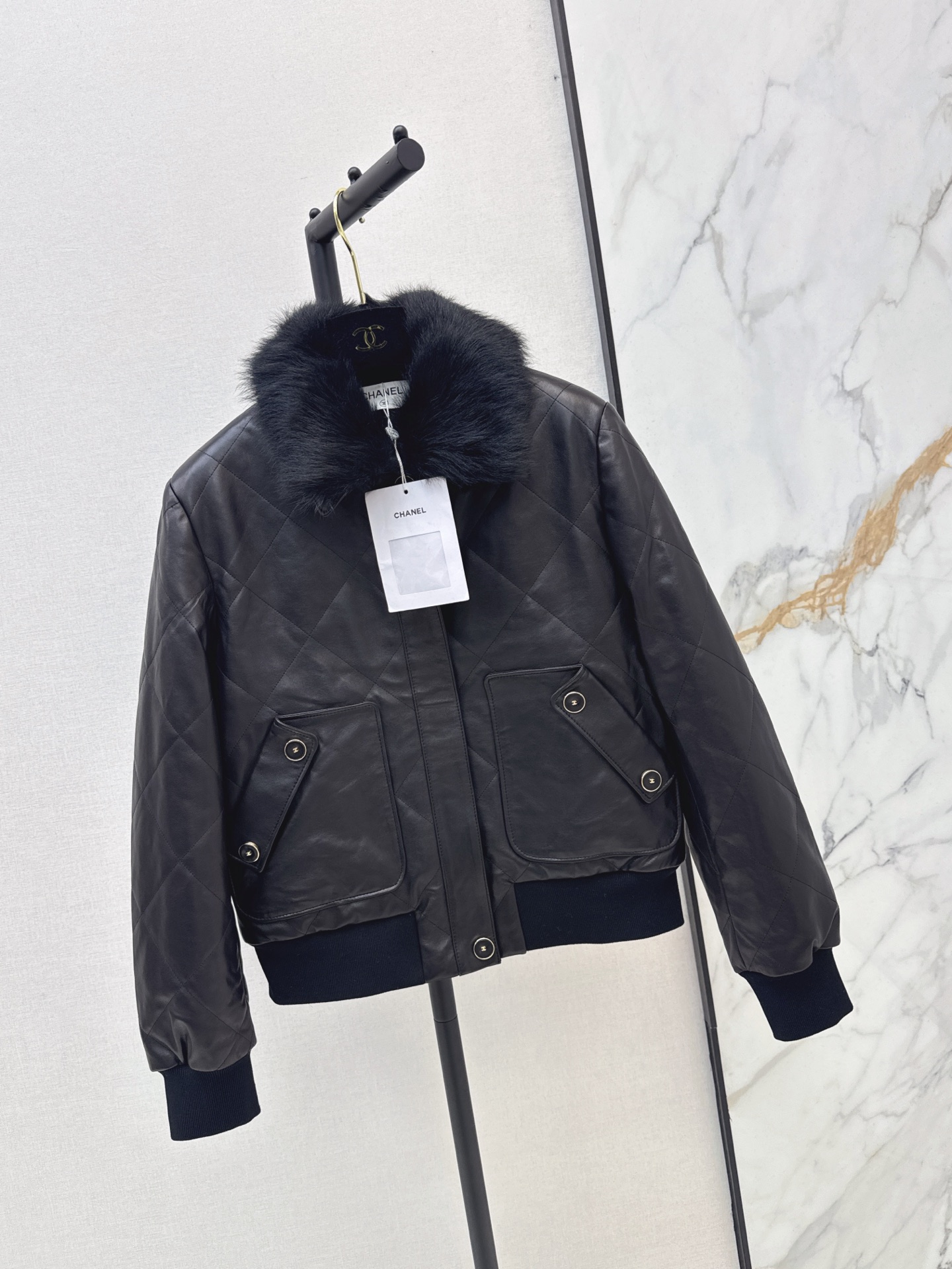 Chan 26fw fur-trim leathjer jacket