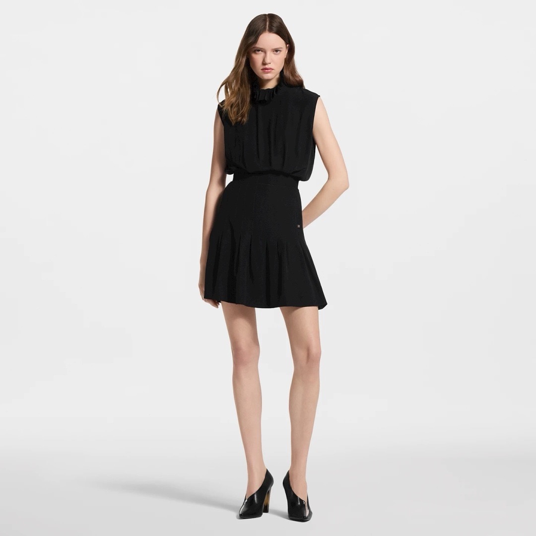 Loui 26fw sleeveless ruffle
