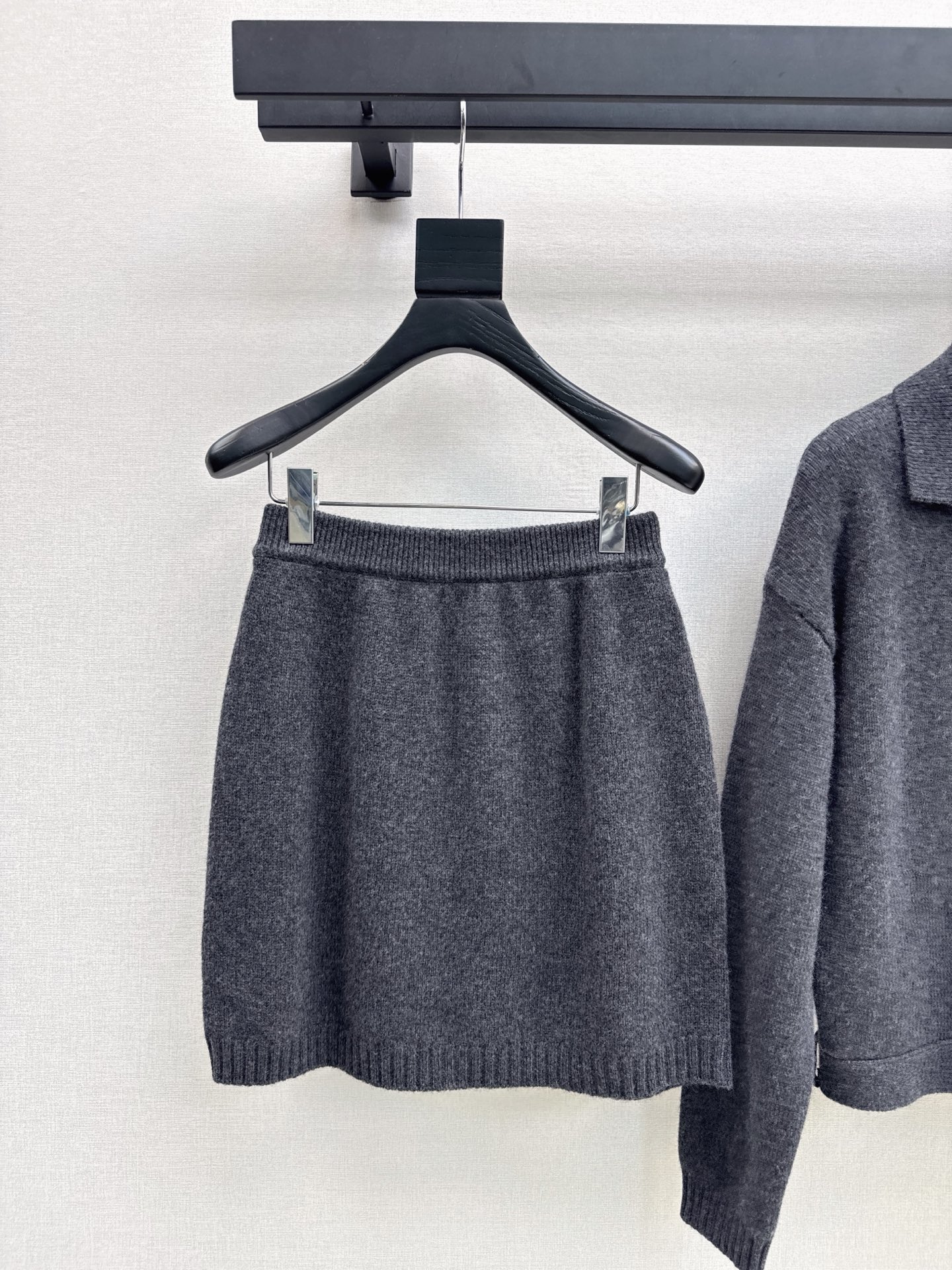 Max 26fw knit cardigan skirt sets