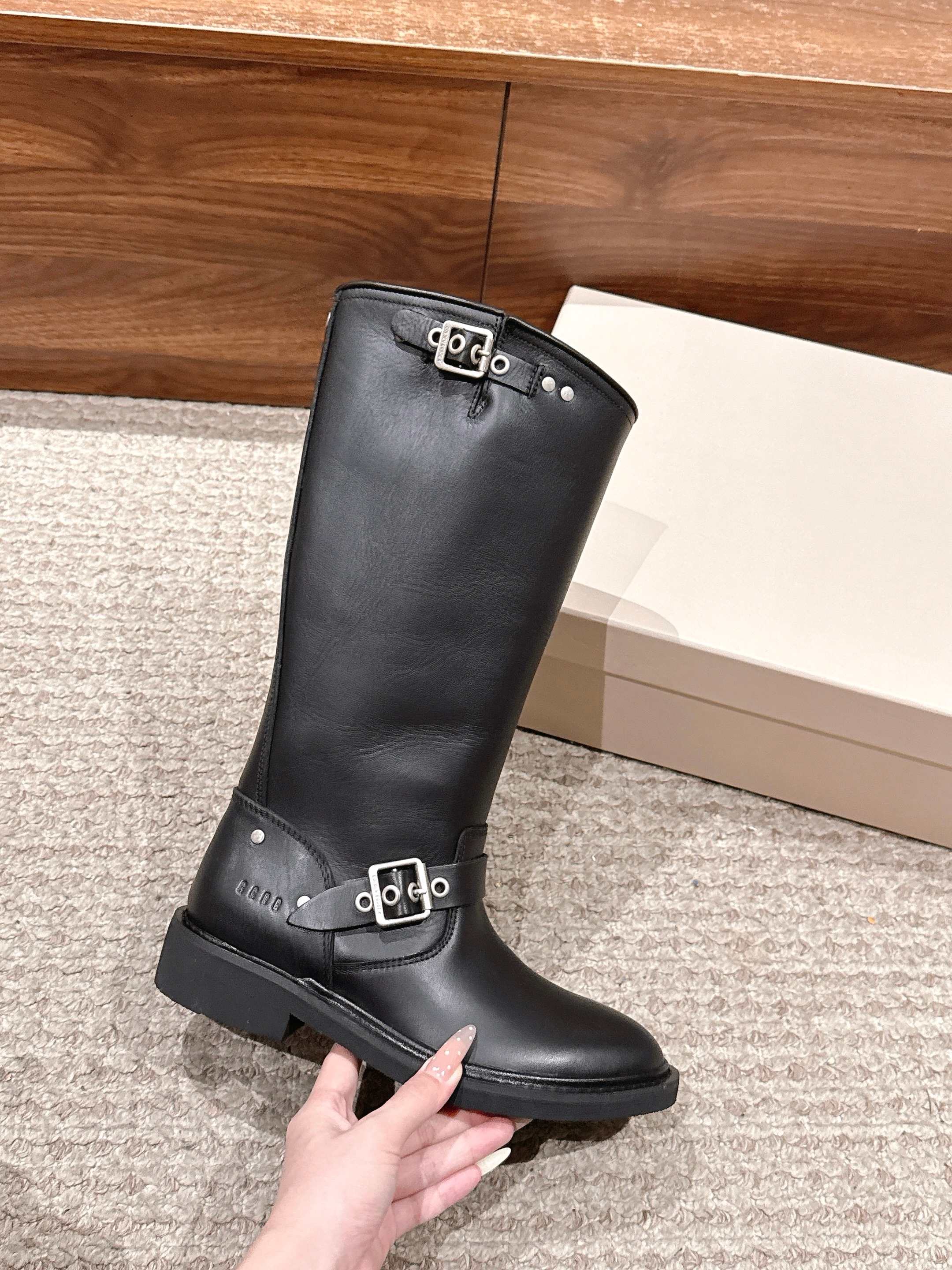 Gold 25fw boots