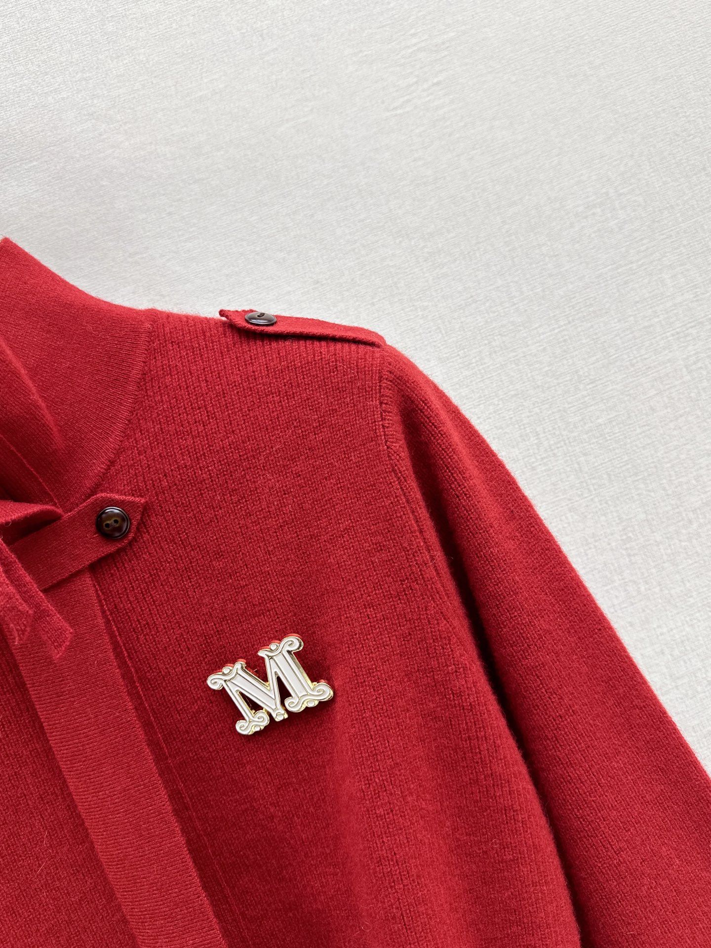 Max 26fw woolbelted cardigan