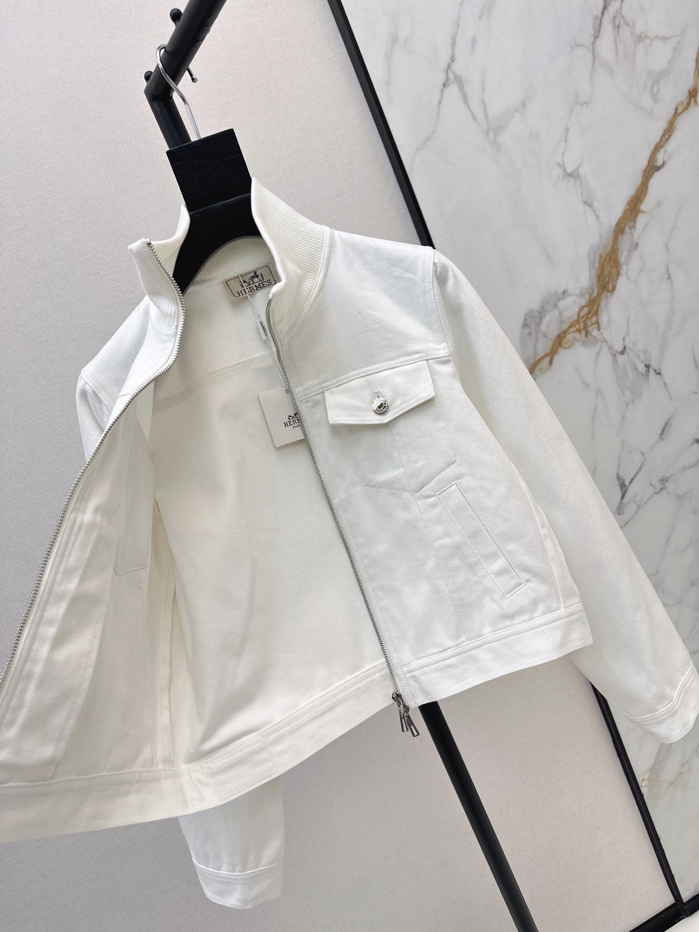 Her 26fw zipper jacket