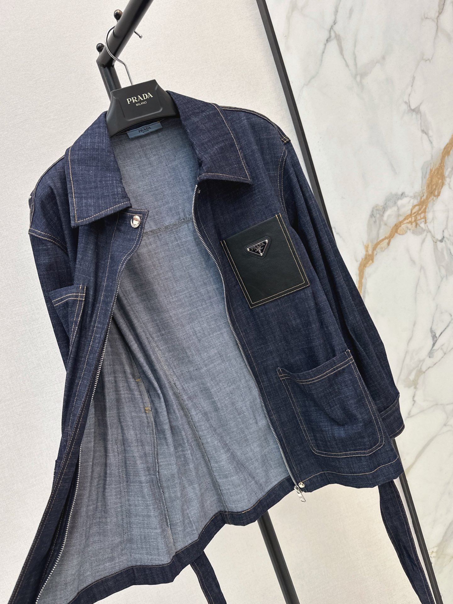 Pra 26fw belted denim jacket