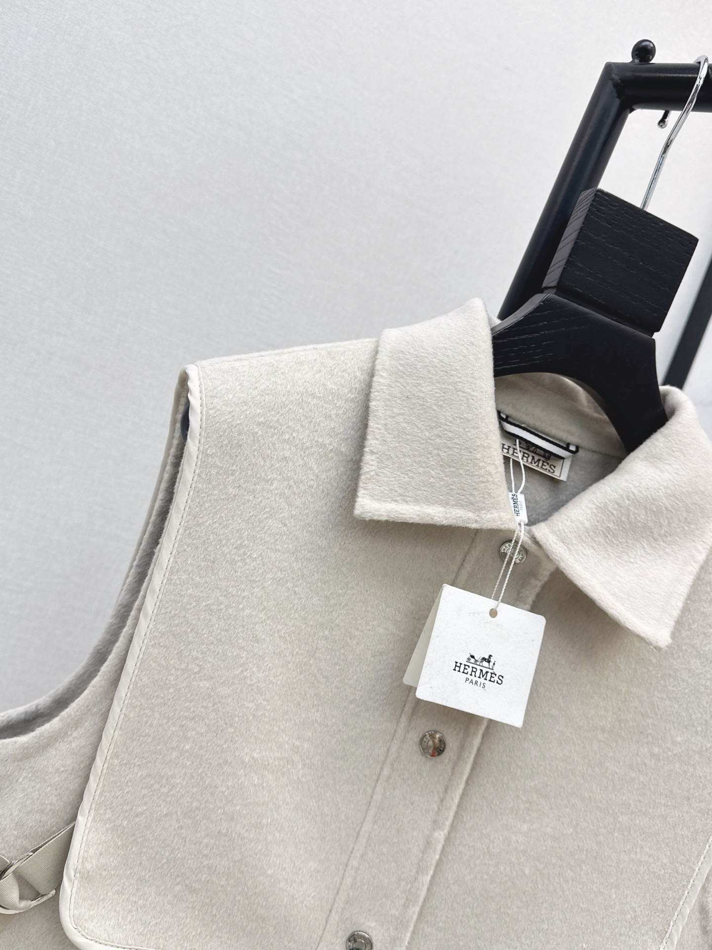 Her 26fw cashmere vest jacket