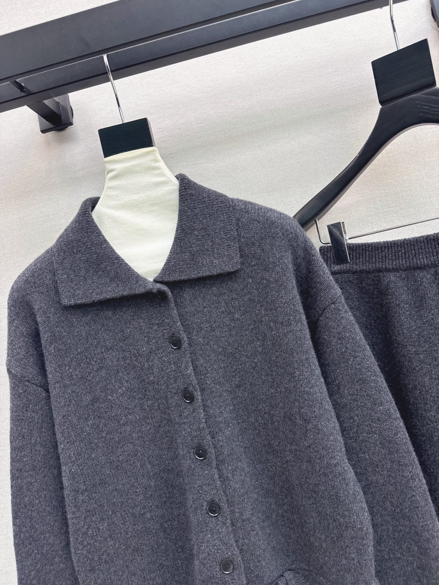 Max 26fw knit cardigan skirt sets
