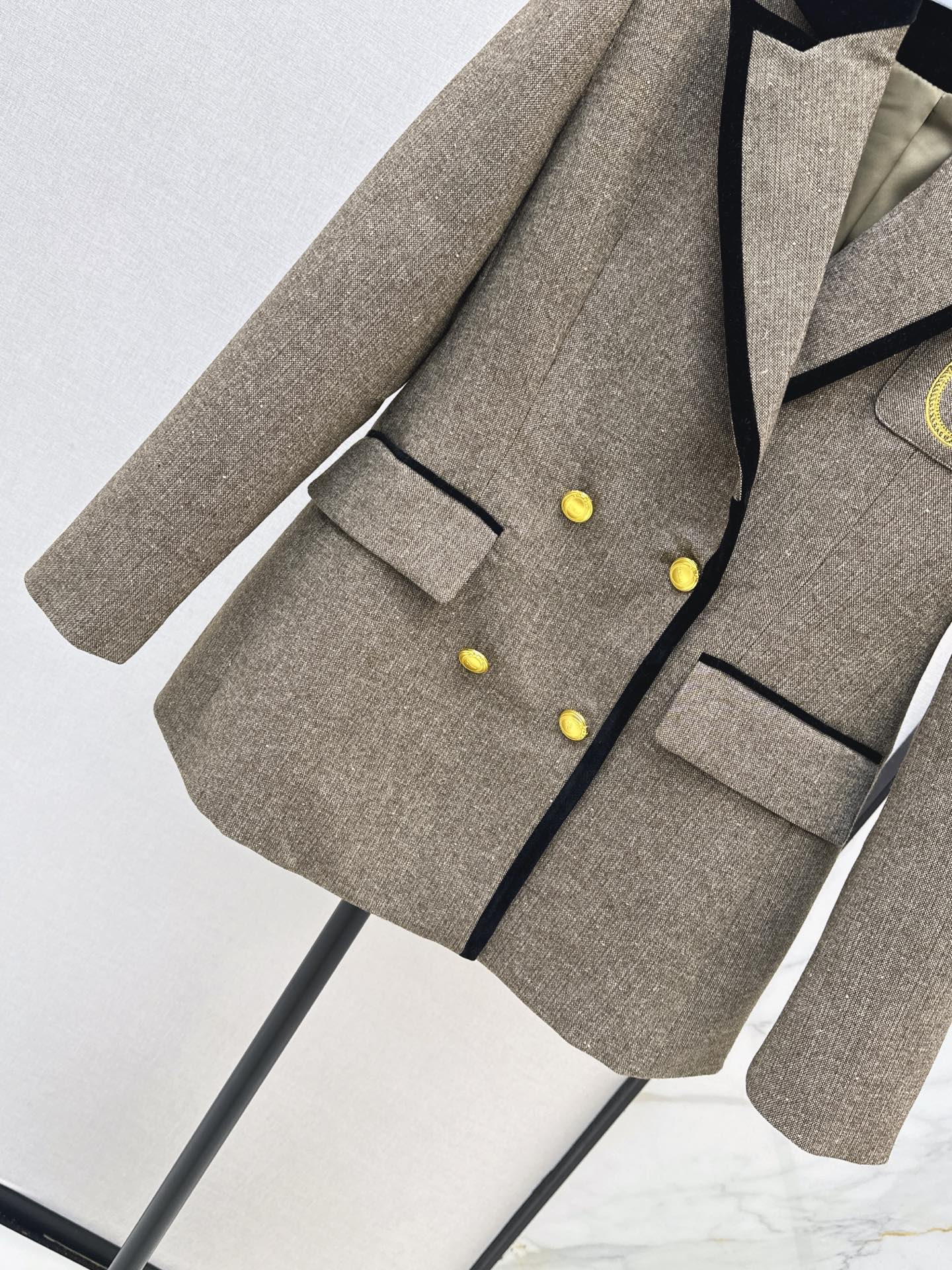 CD 26fw velvet trim blazer