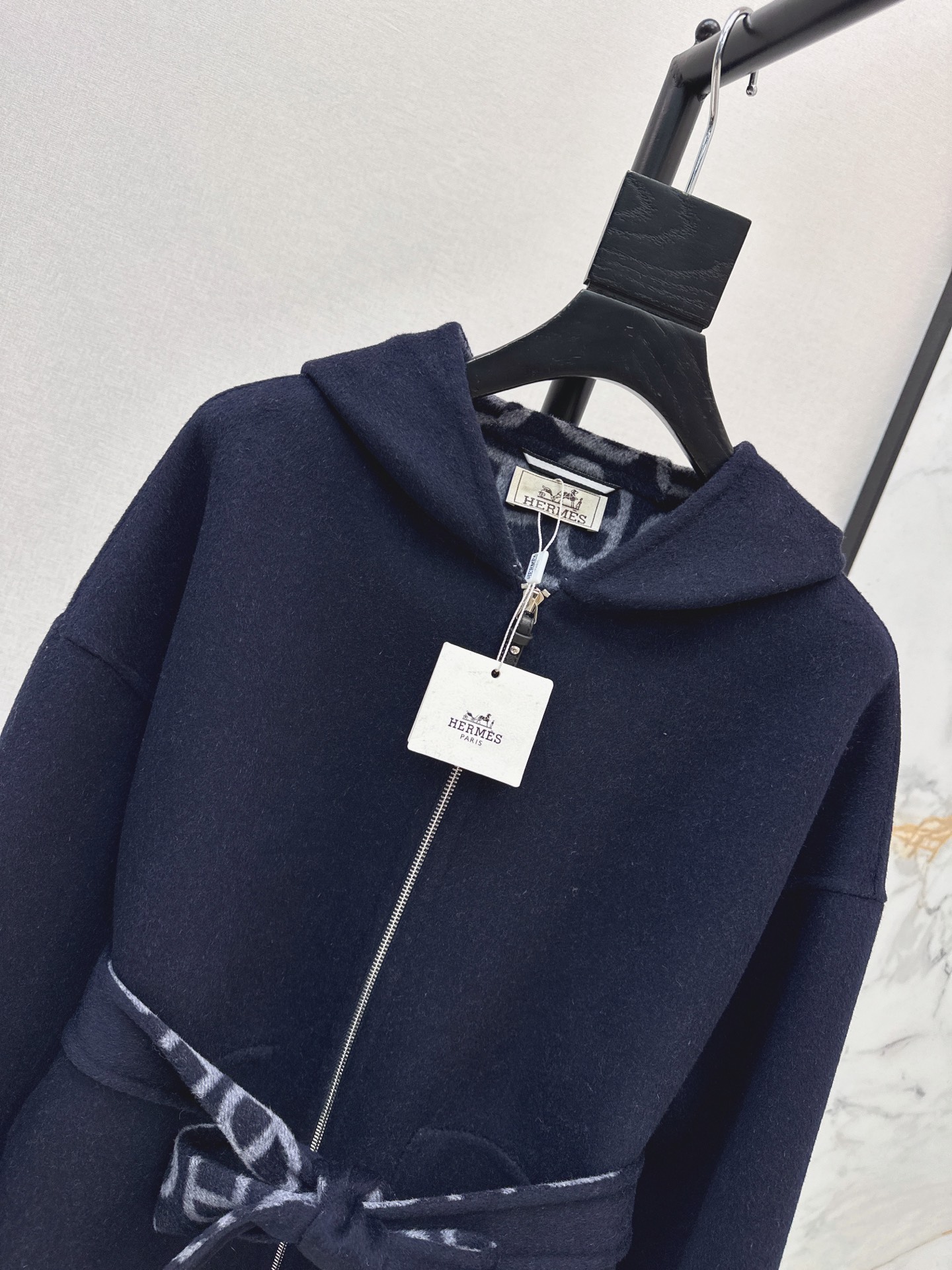 Her 26fw cashmere overcoats