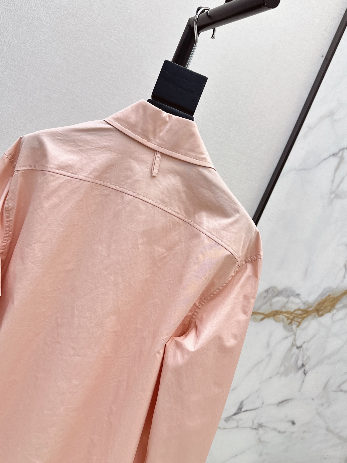 Her 26fw shirt
