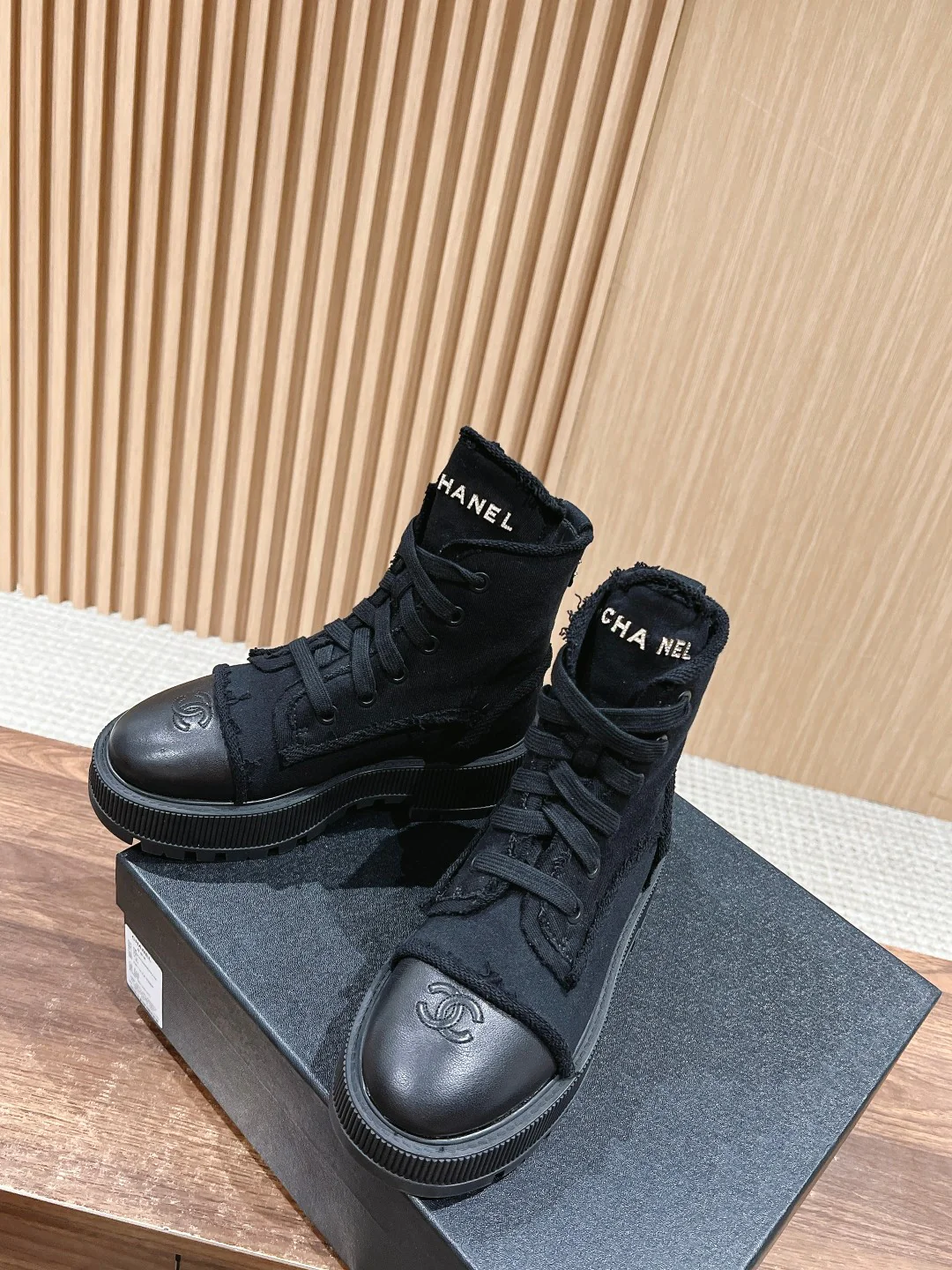 Chan 25fw ankle boots