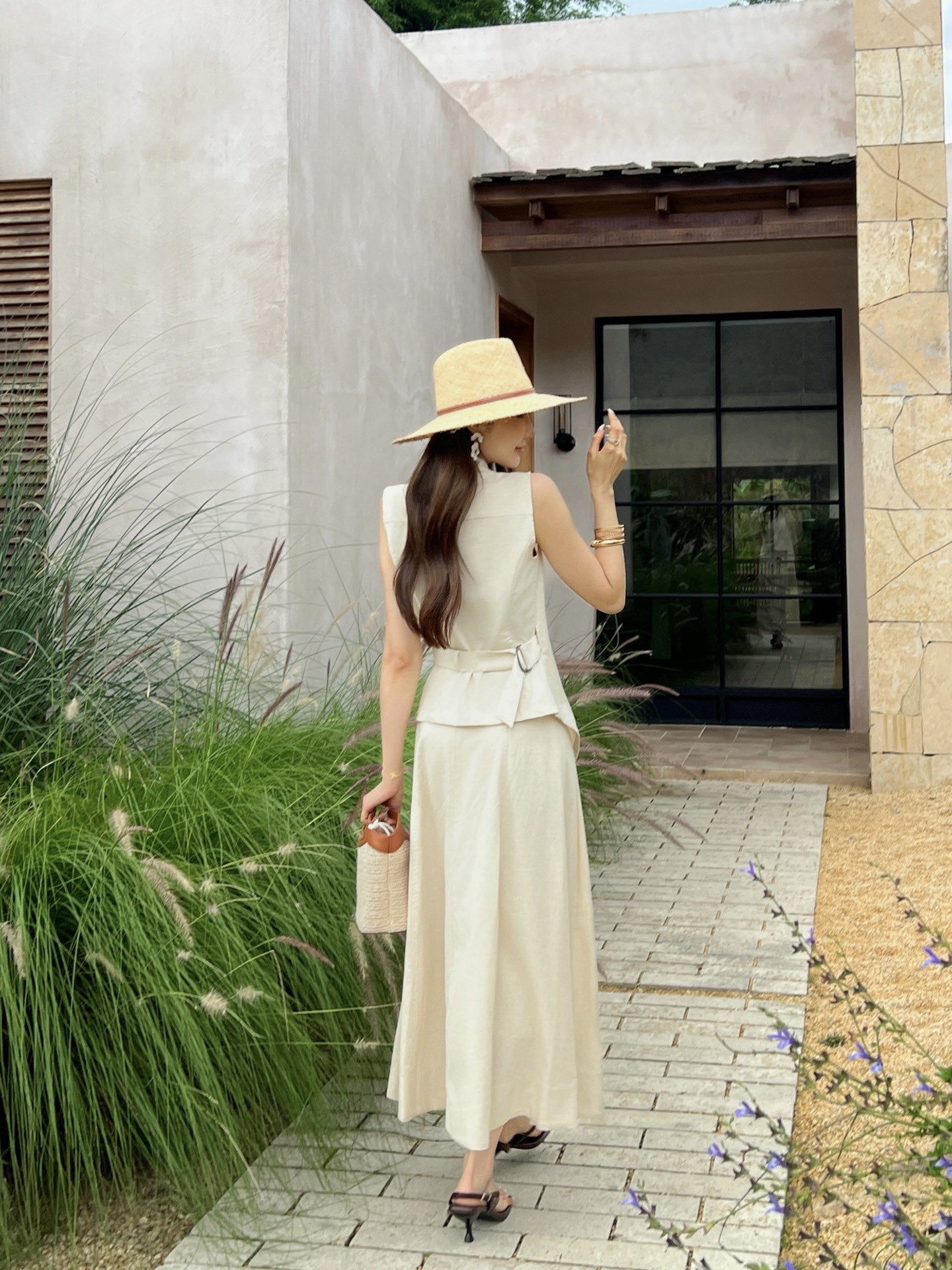Brun 26ss sleeveless top pleated skirt sets