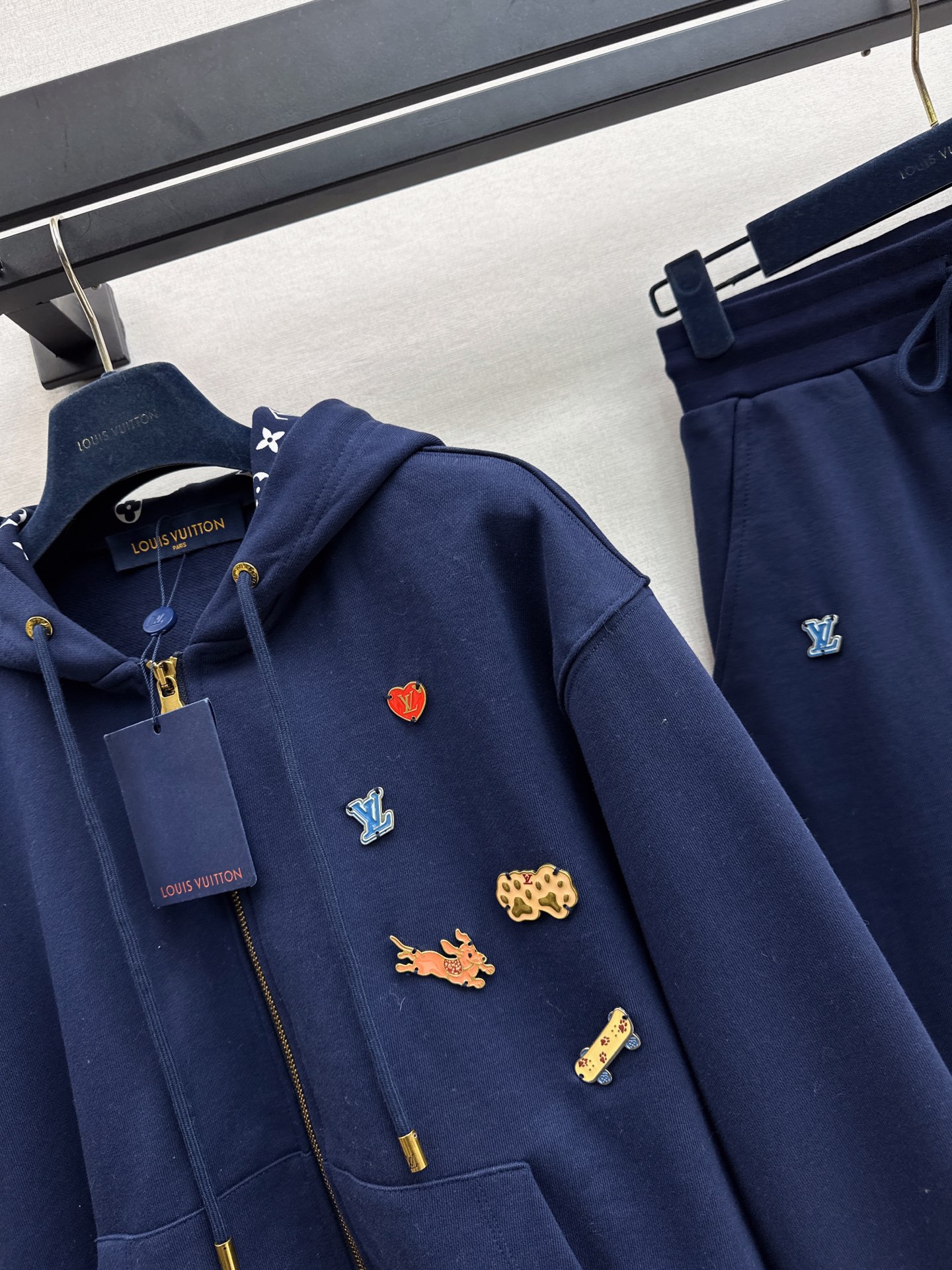 Loui 26fw hooded jacket pant sets