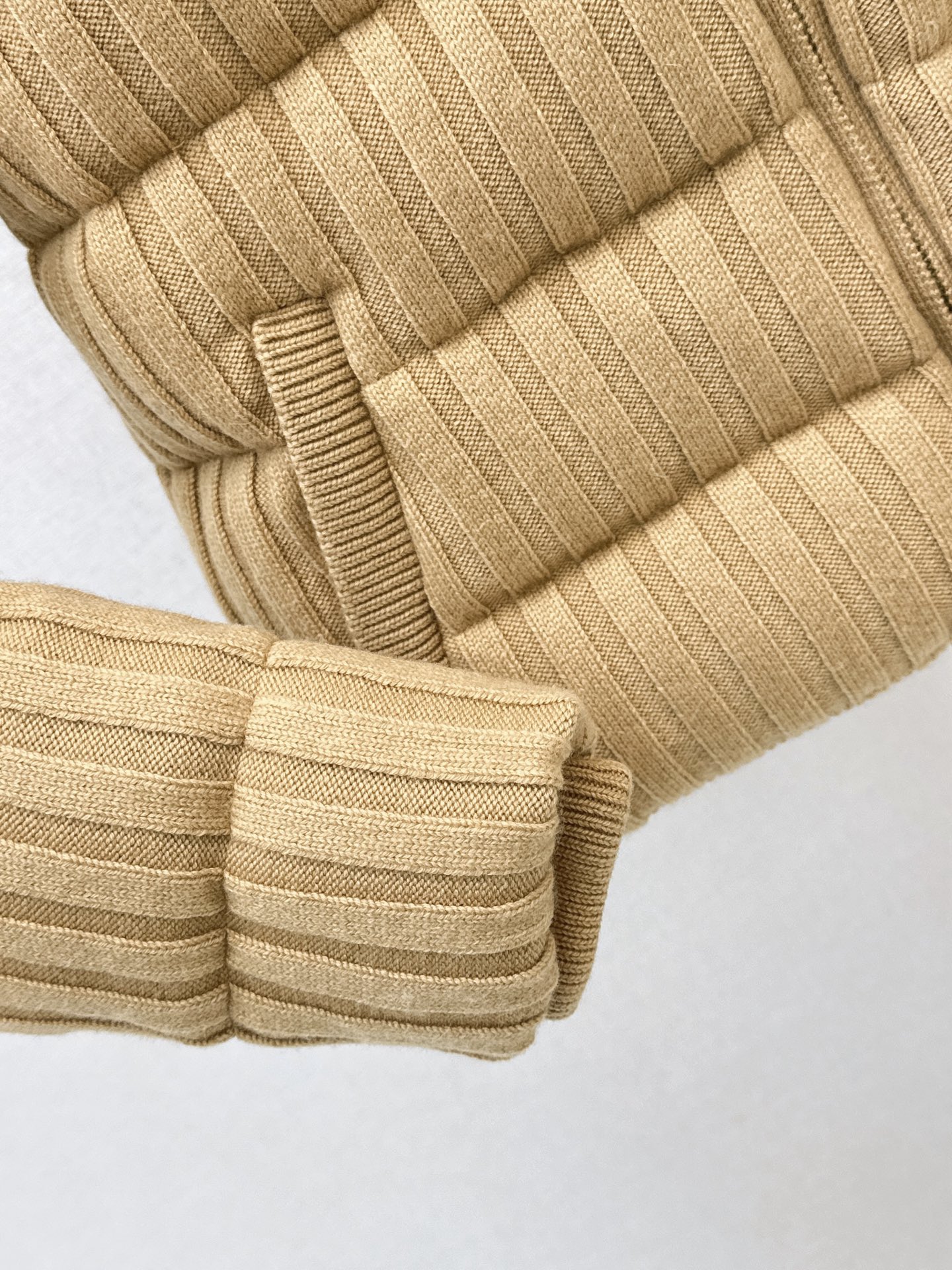 Monc 26fw knit down jacket