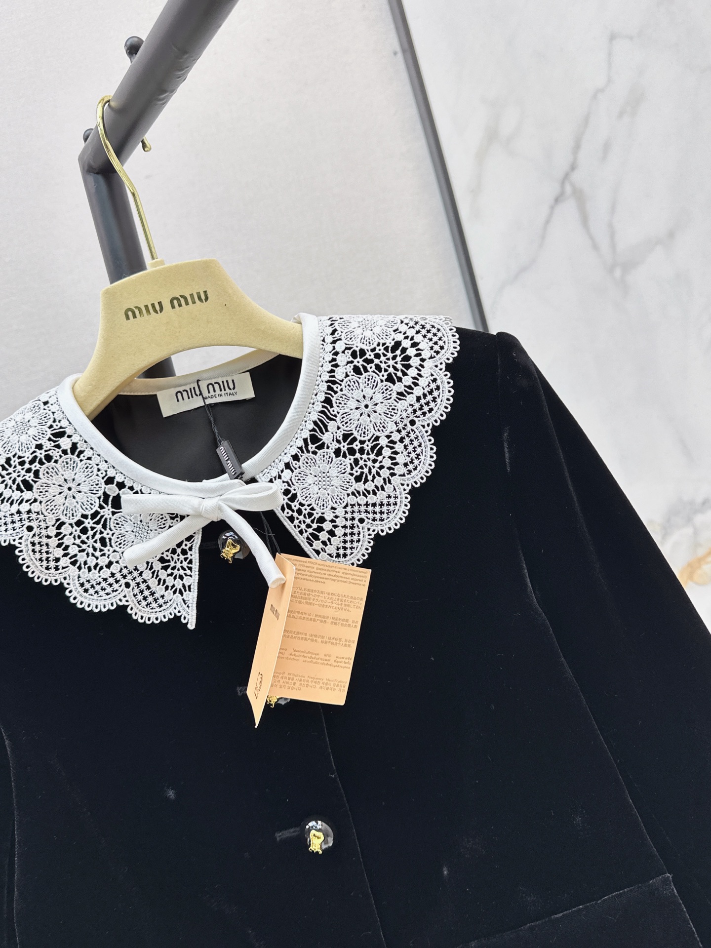 Miu 26fw velvet lace collar jacket
