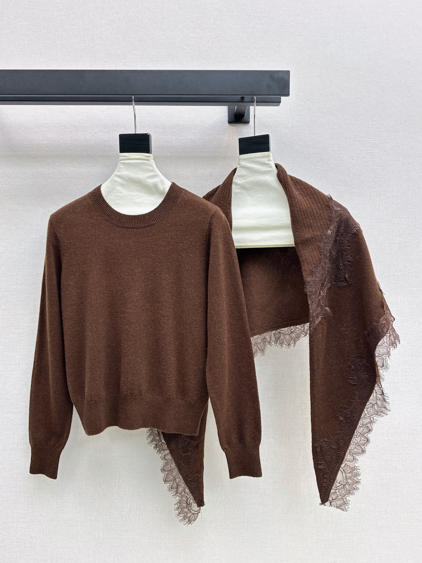 ES 26fw knit lace cape sweater sets