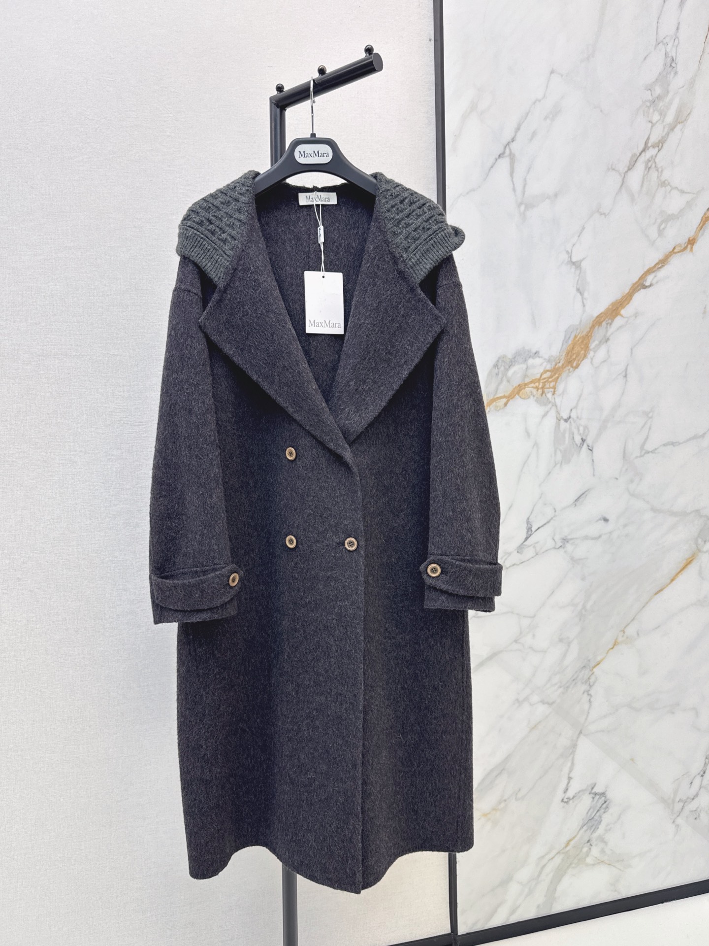 Max 26fw knit hooded woolen overcoats