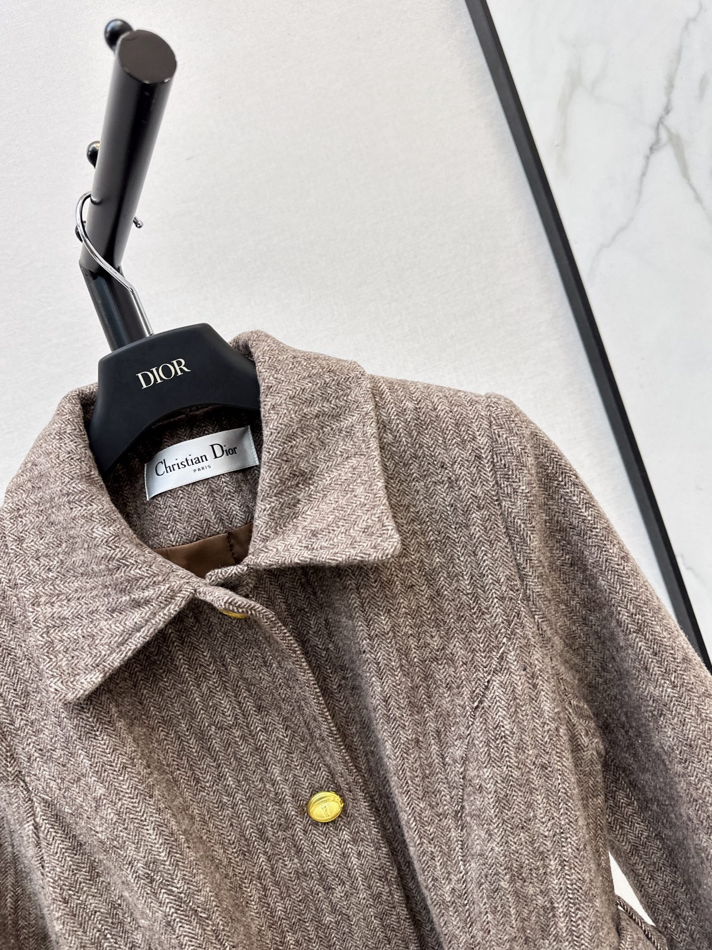 CD 26fw  herringbone belted jacket