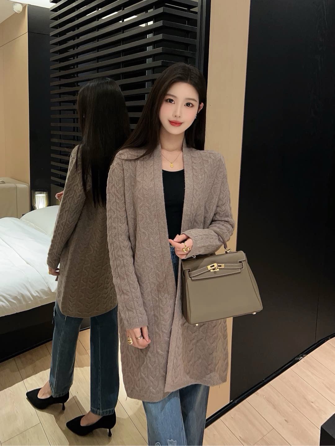 Her 26fw belted cardigan