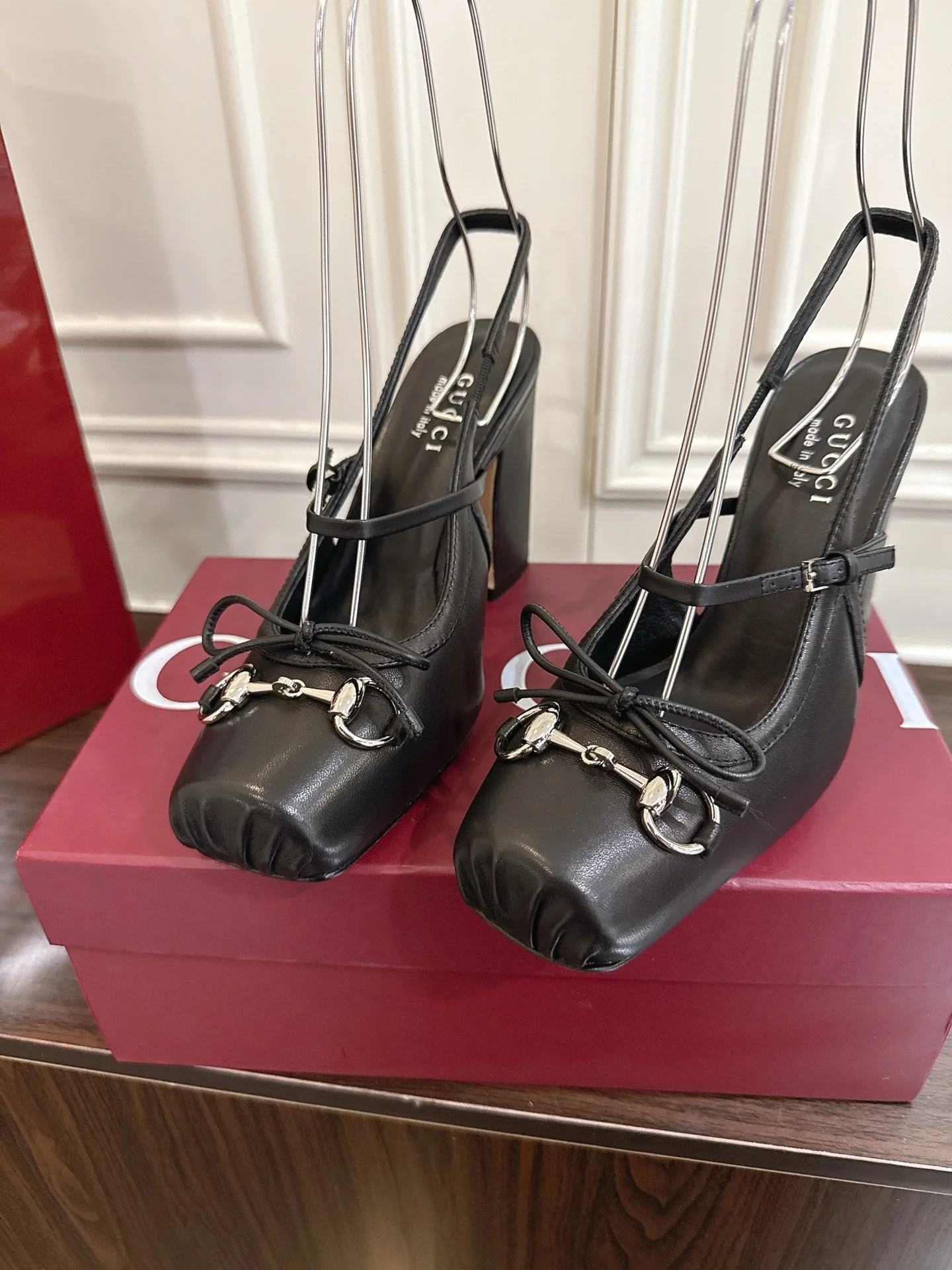 Guc 25fw pumps