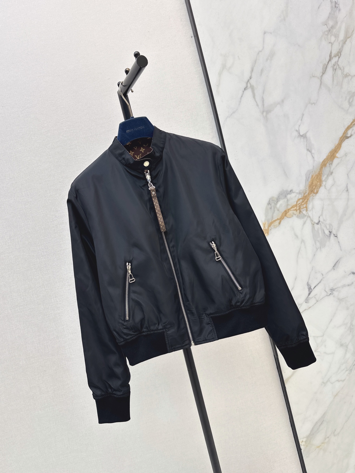 Loui 26fw reversible jacket