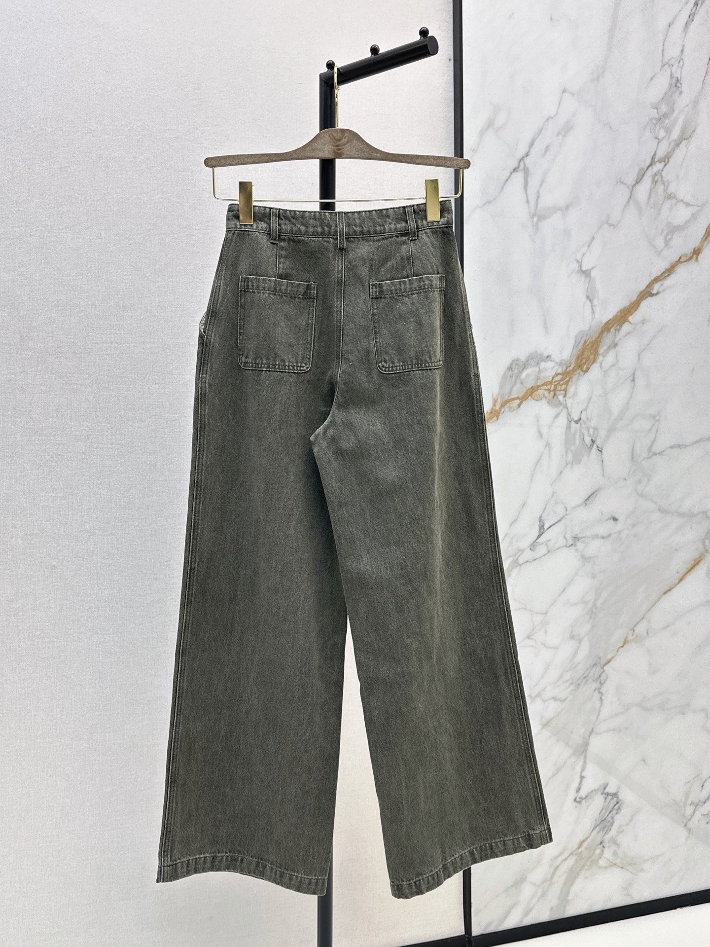 Brun 26fw straight-leg jeans